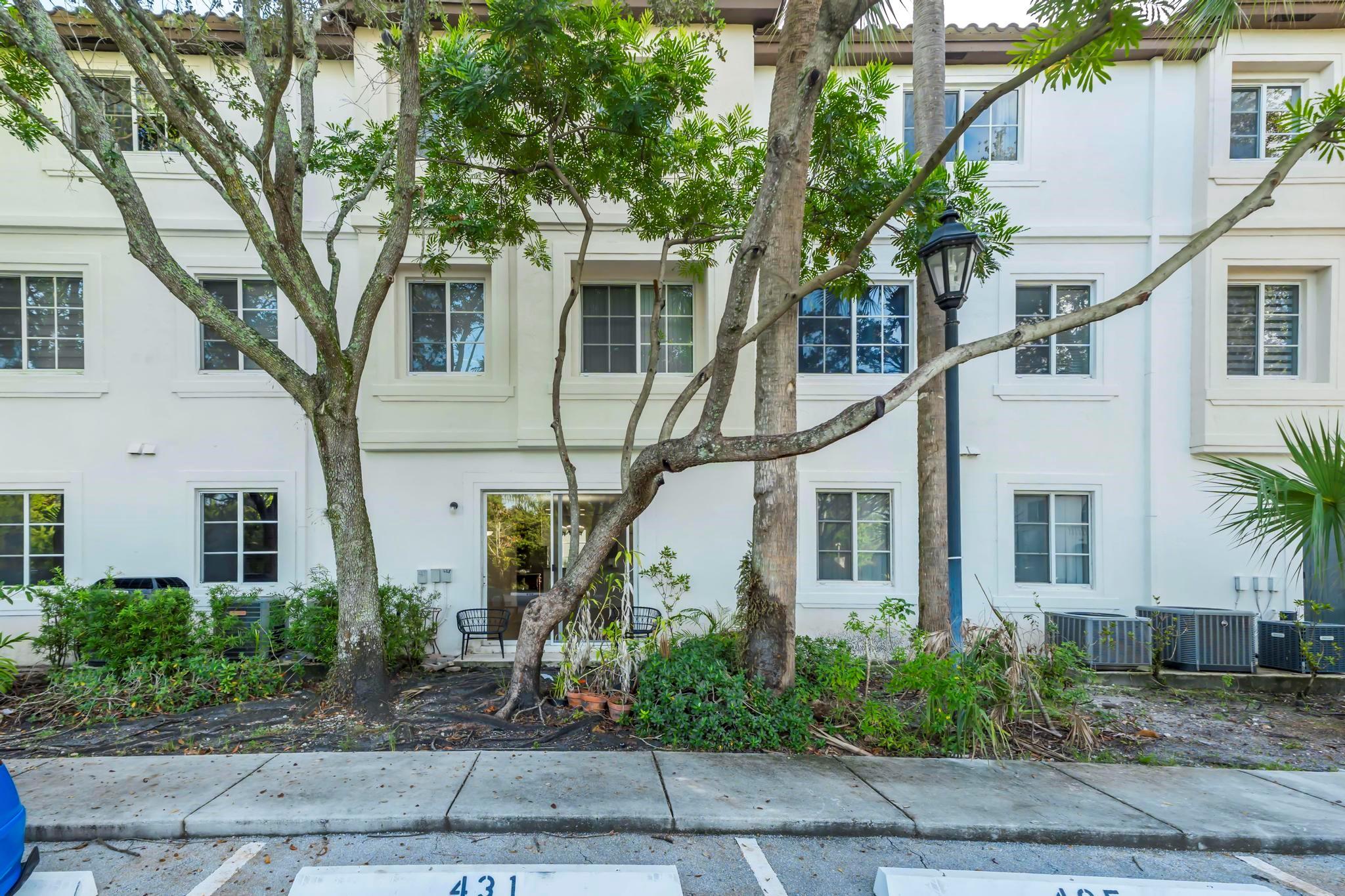 5030 SW 126TH AV 203