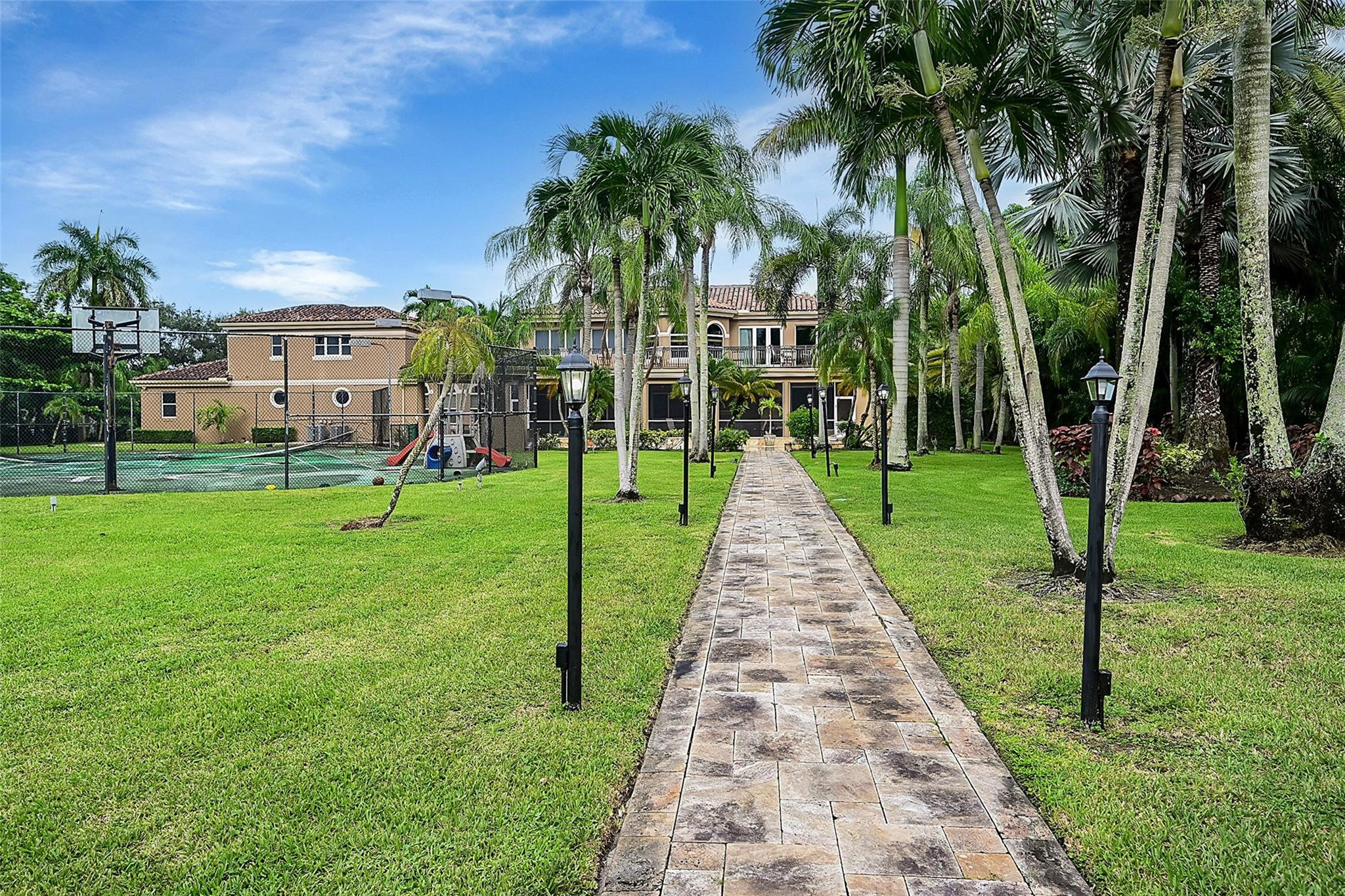 4200 NW 96th ave