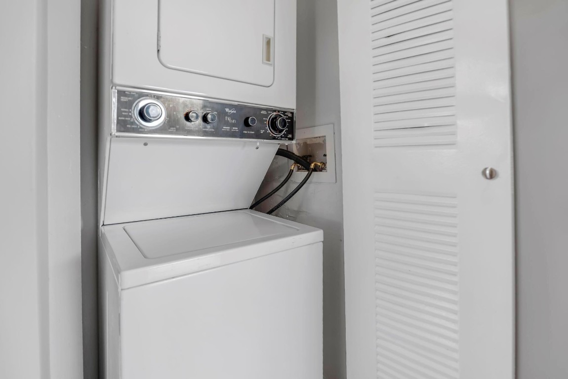 5200 NW 31st Ave 96 & 98