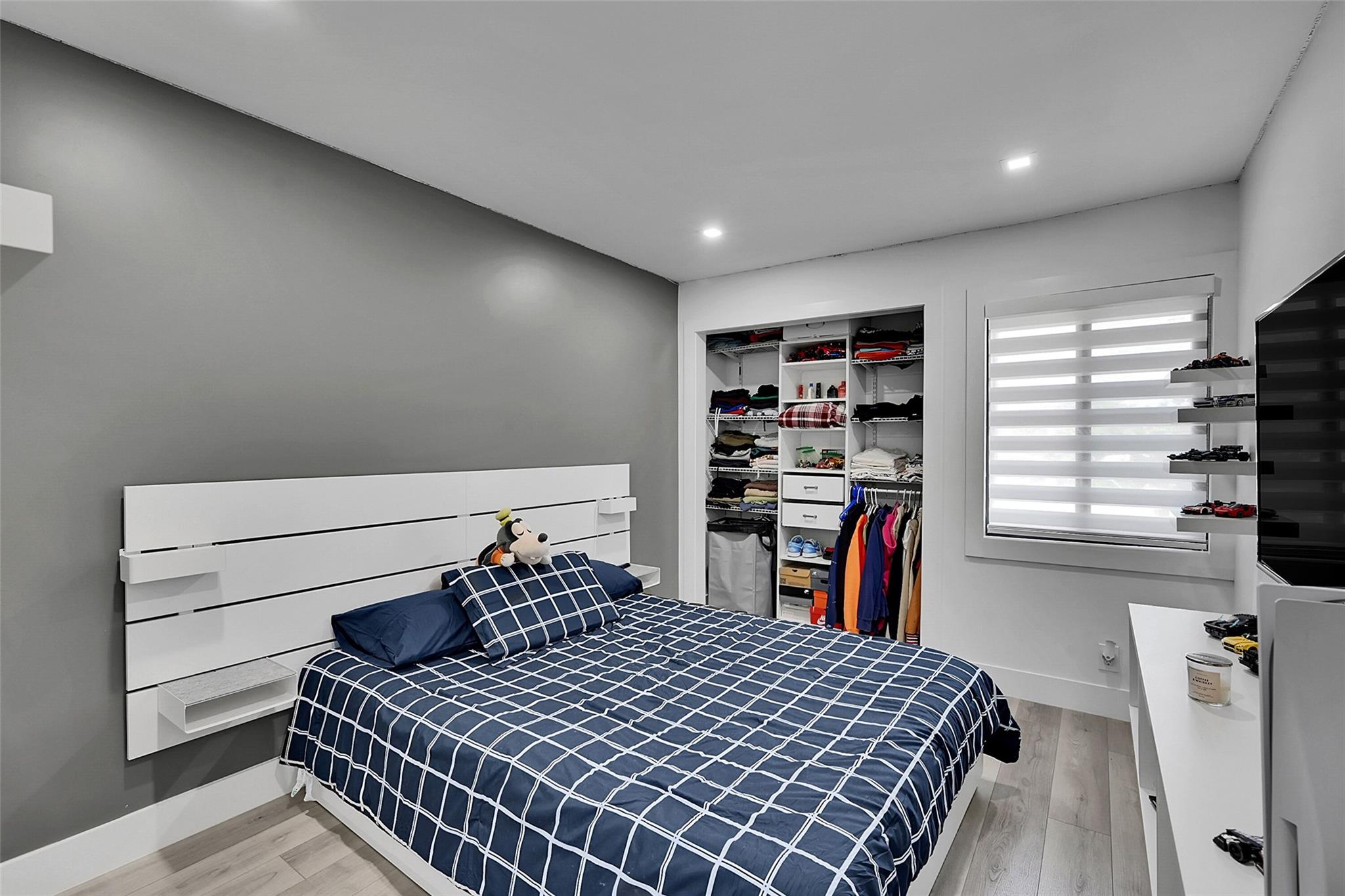 9962 Royal Palm Blvd 9962