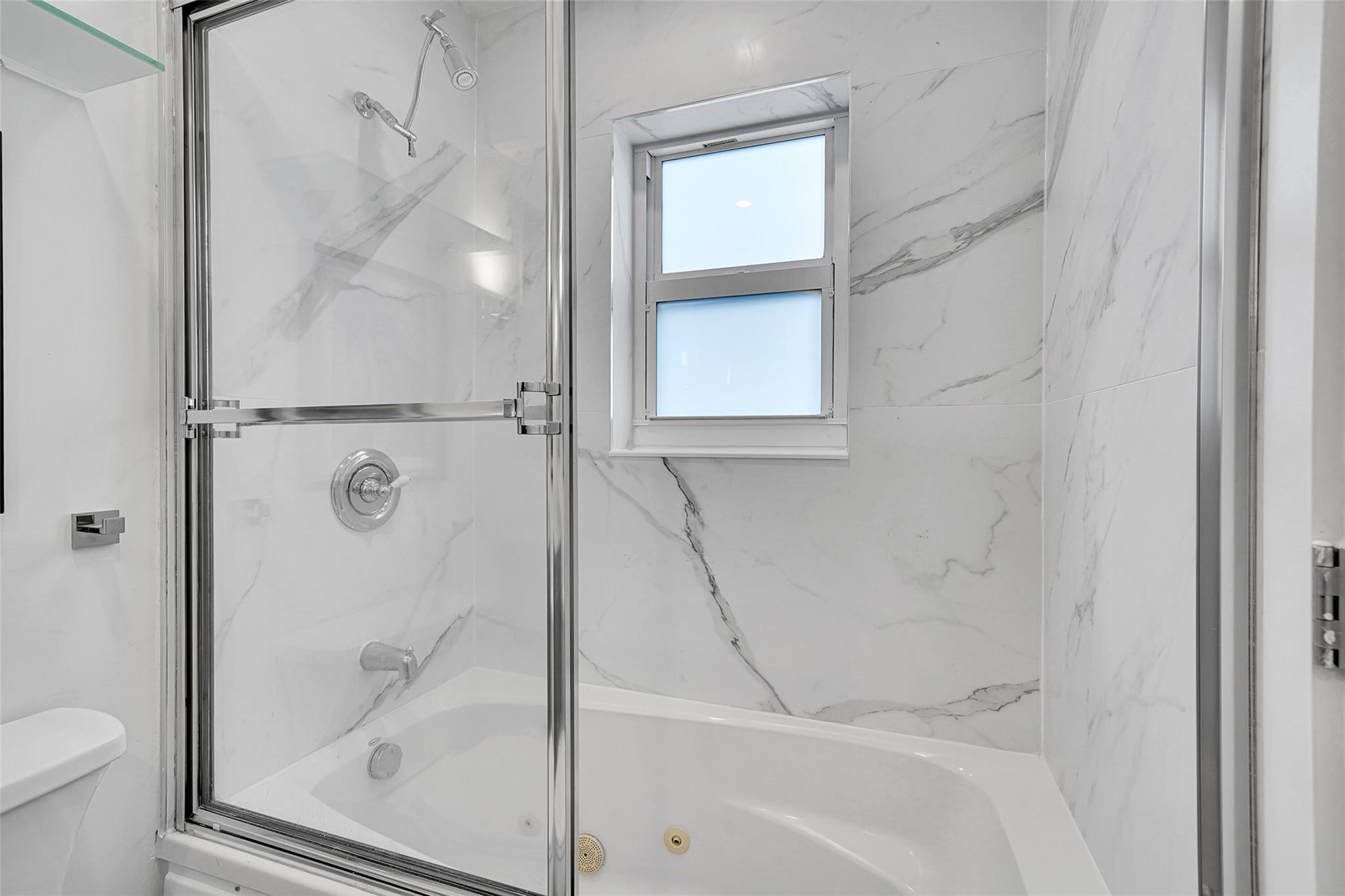 2860 NE 14th Street Cswy D401