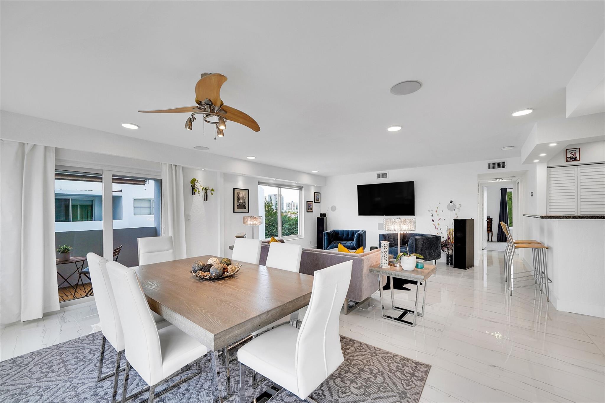 2860 NE 14th Street Cswy D401