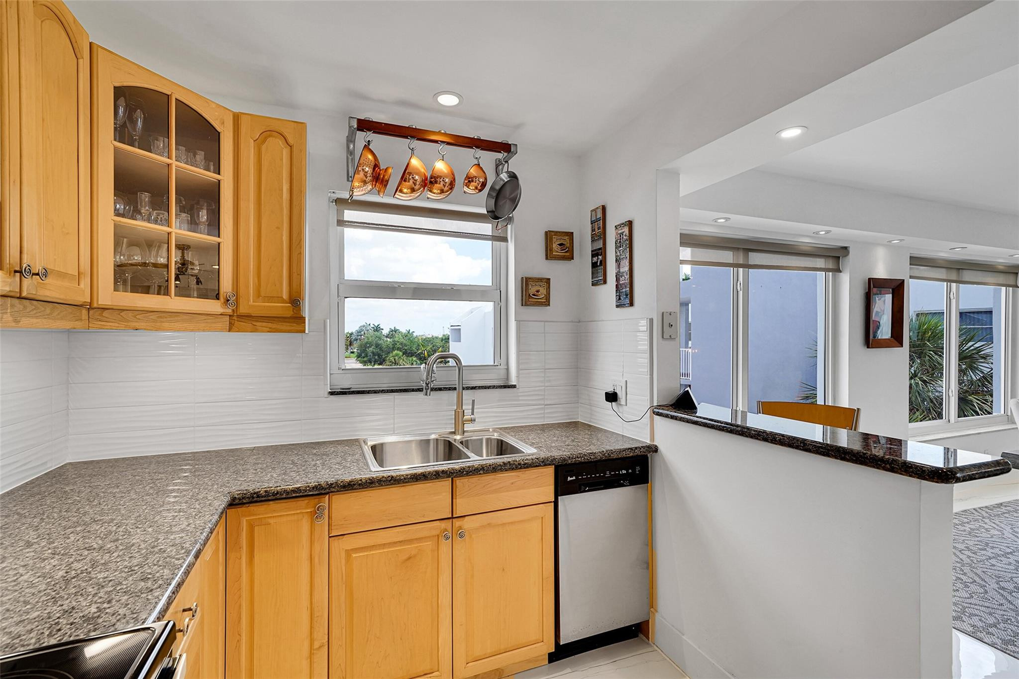 2860 NE 14th Street Cswy D401