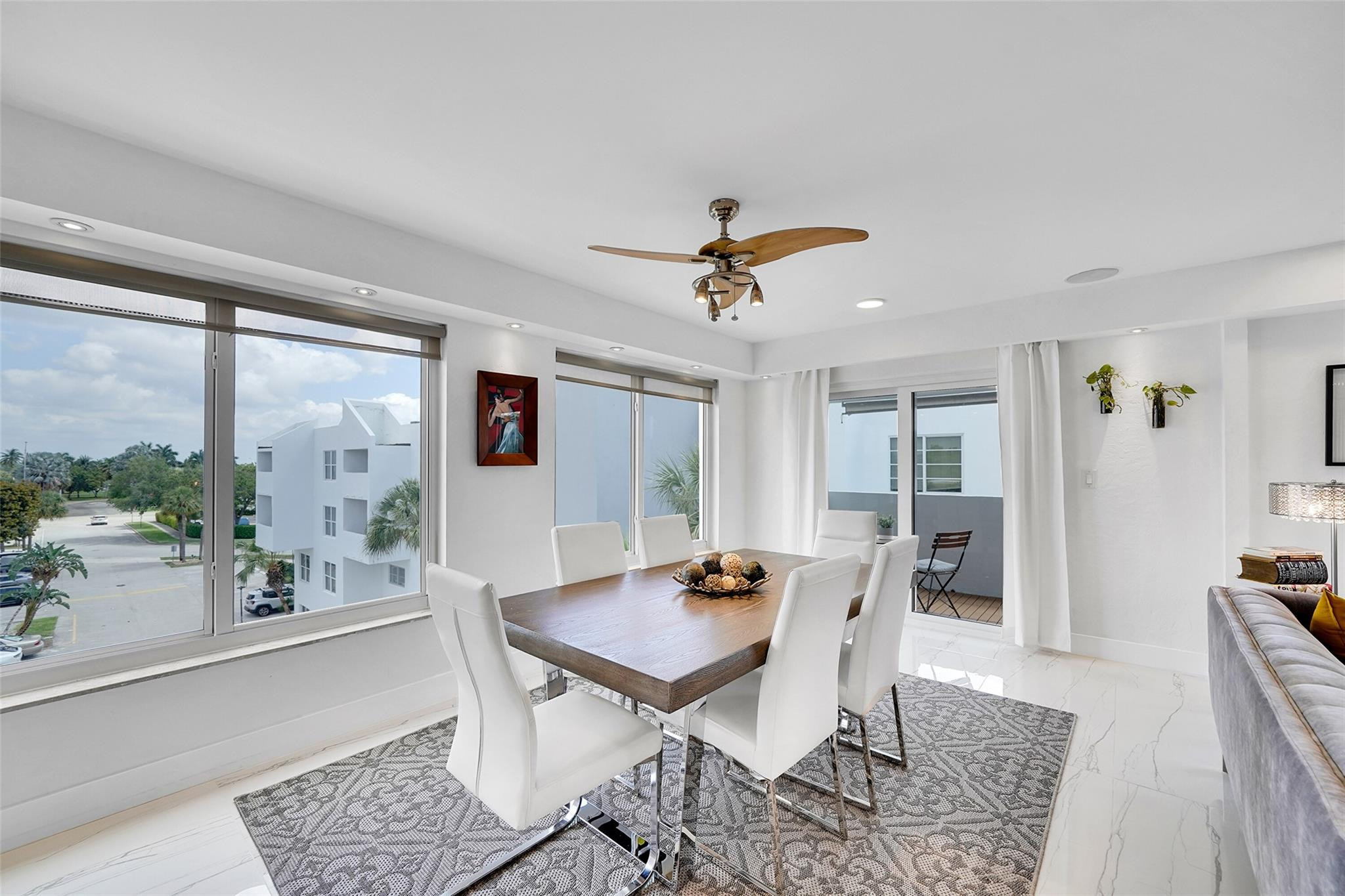 2860 NE 14th Street Cswy D401