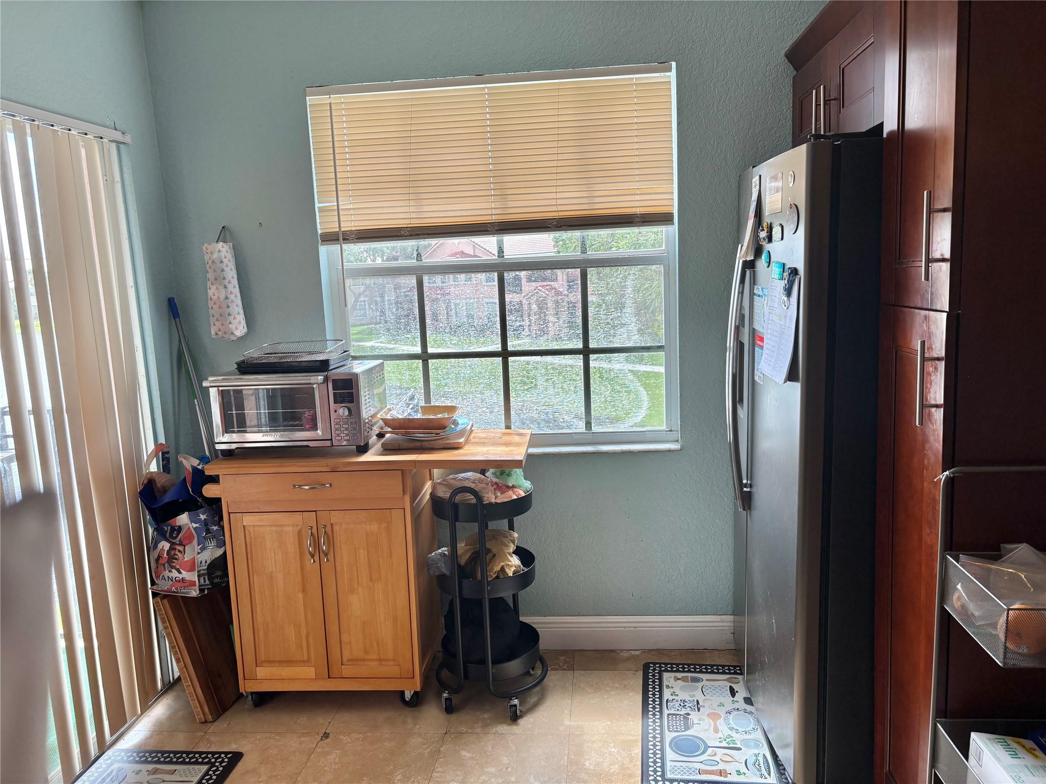 2606 Belmont Ln 2606