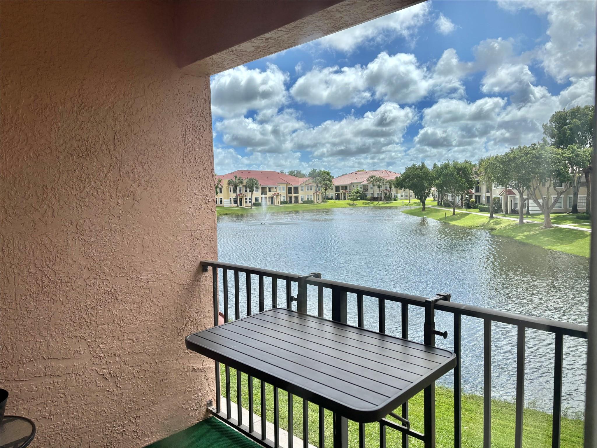 2606 Belmont Ln 2606