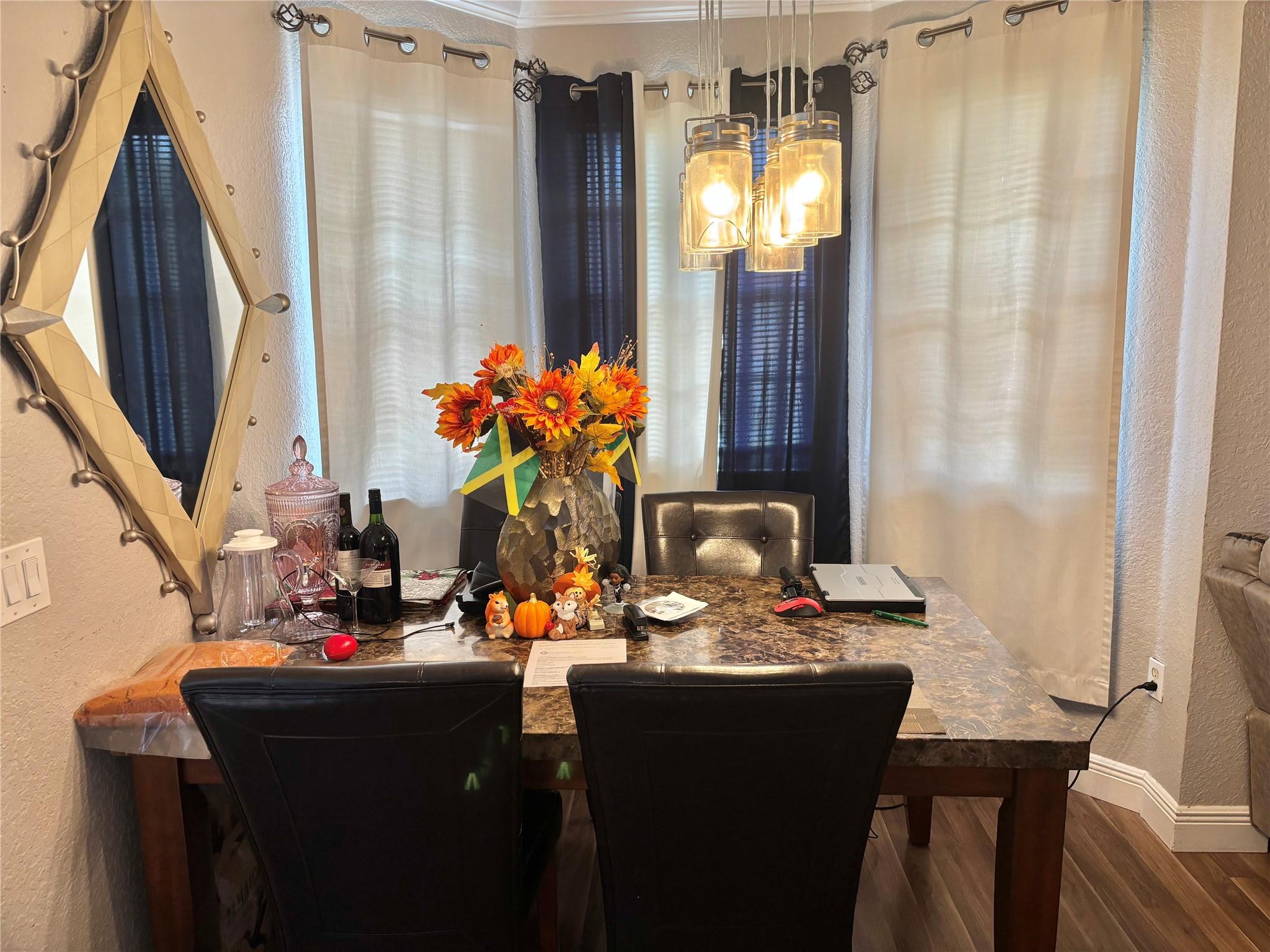 2606 Belmont Ln 2606