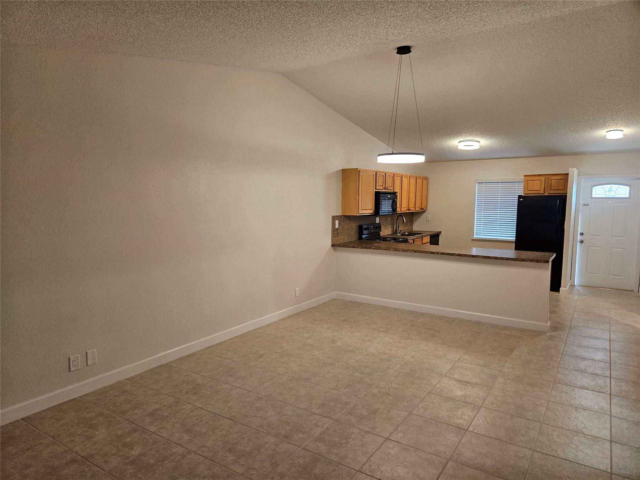4729 NW 4th Ter