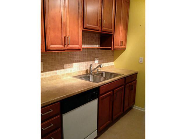 10762 La Placida Dr 305