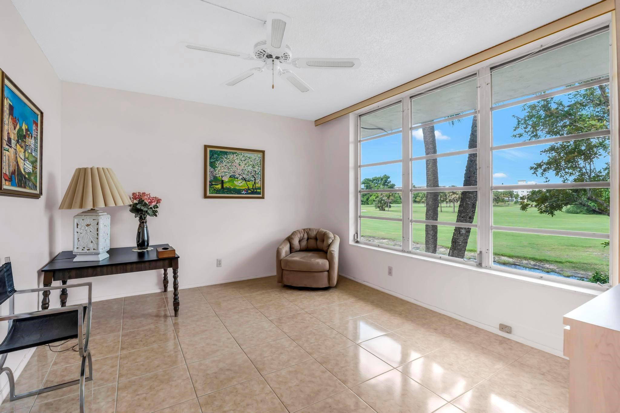 2951 S Palm Aire Dr 202