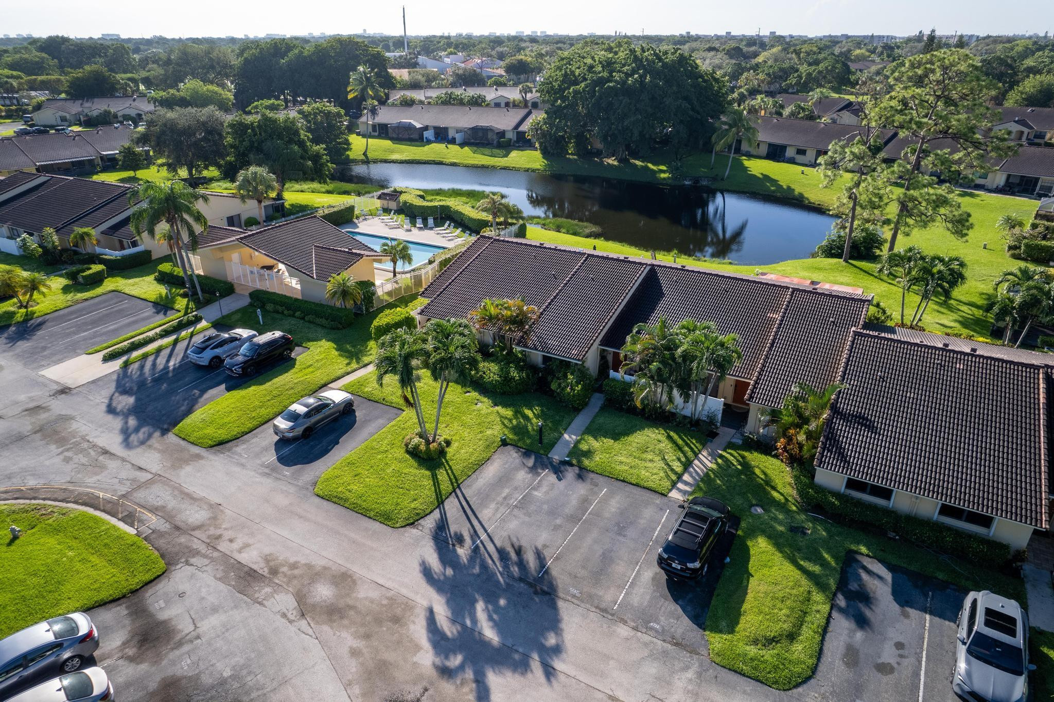 6734 Bridlewood Ct 6734