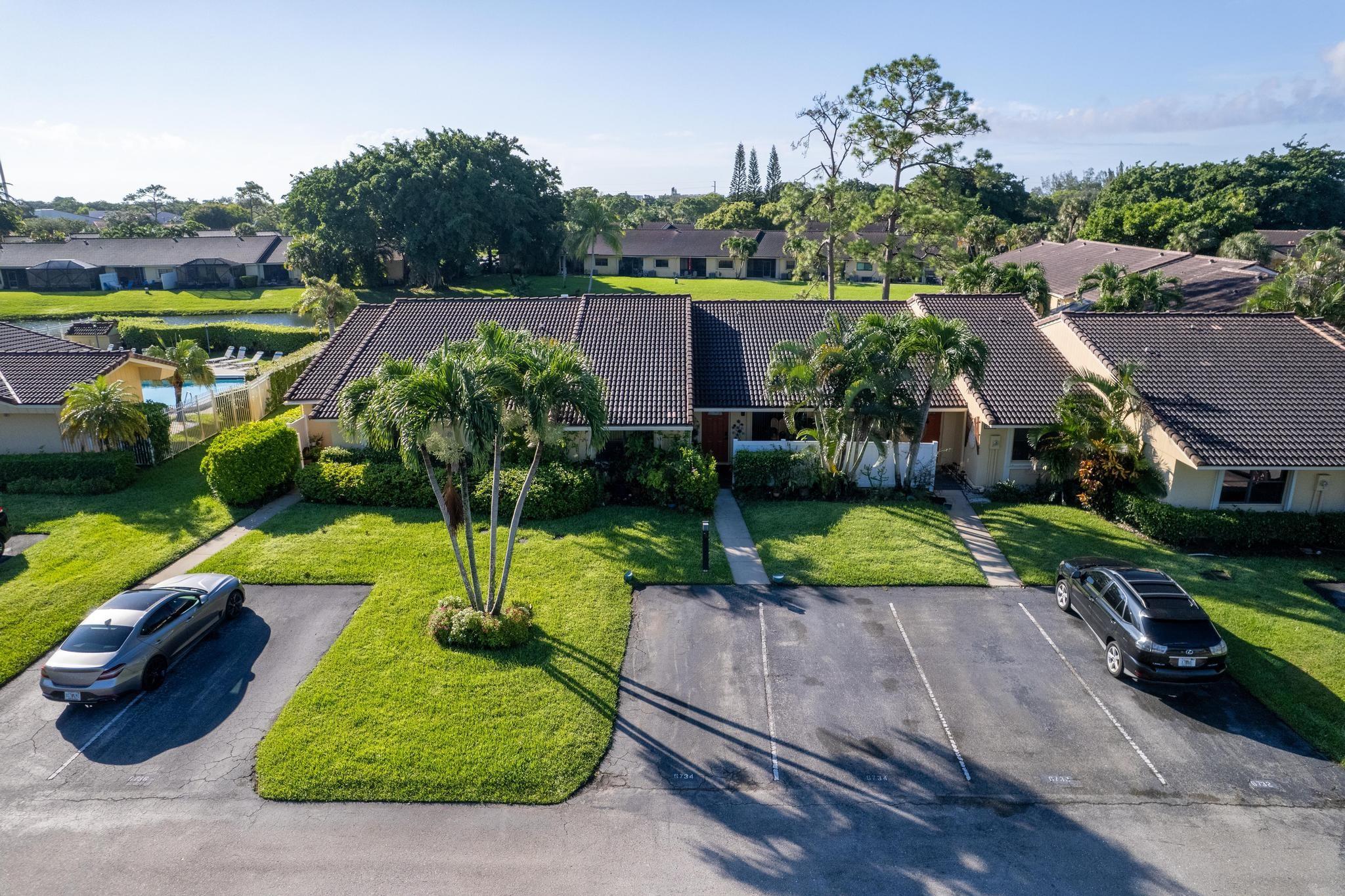 6734 Bridlewood Ct 6734