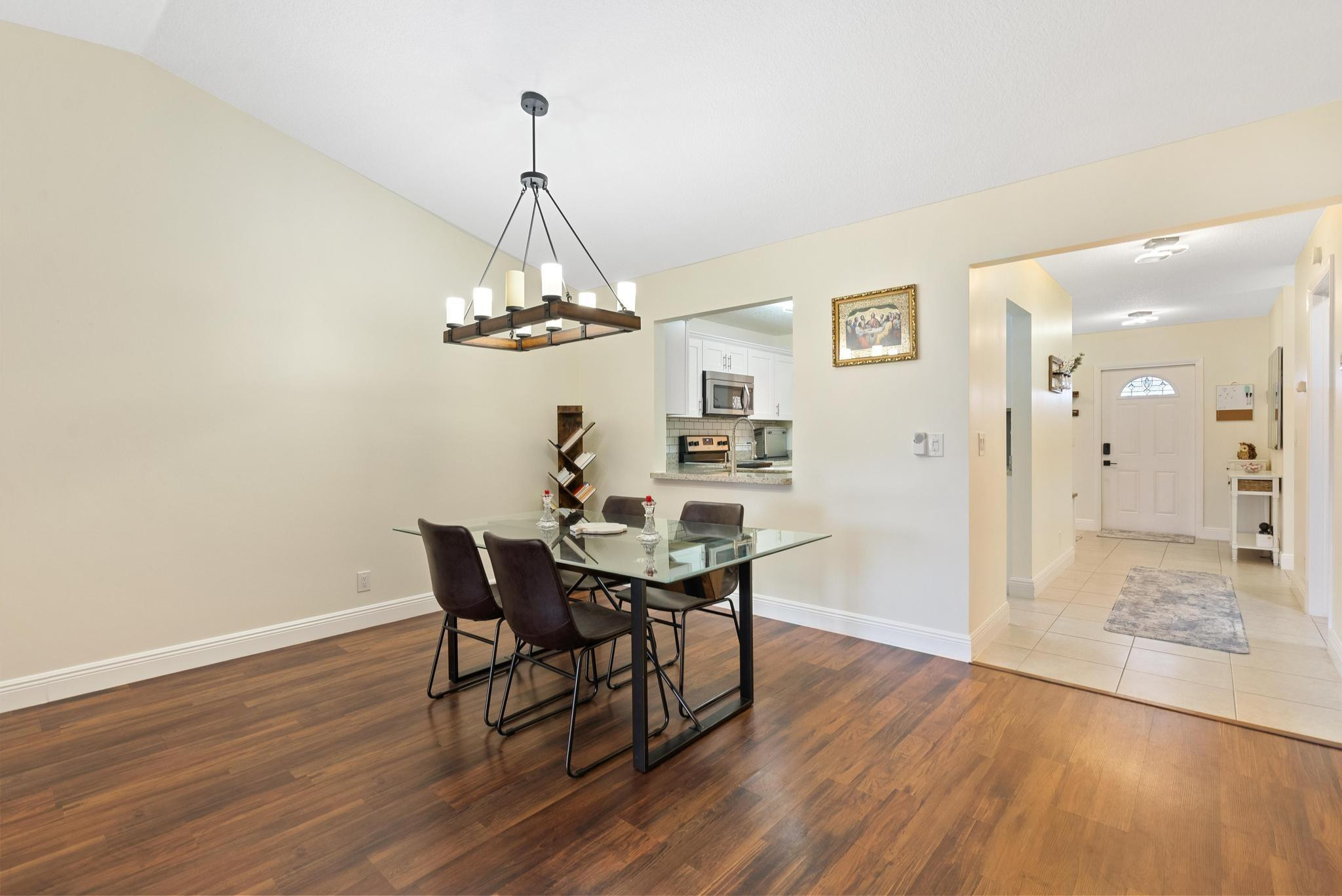 6734 Bridlewood Ct 6734