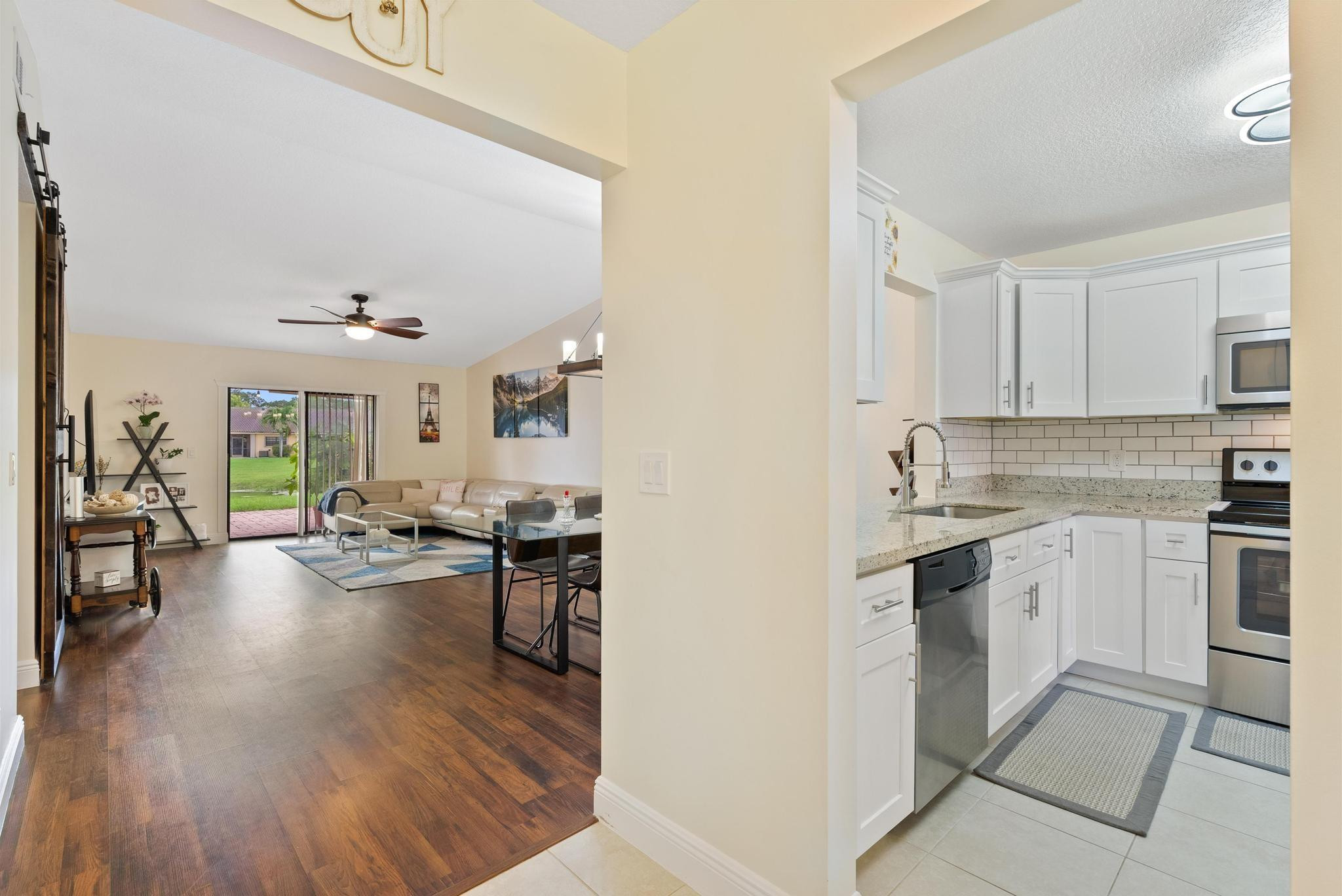 6734 Bridlewood Ct 6734