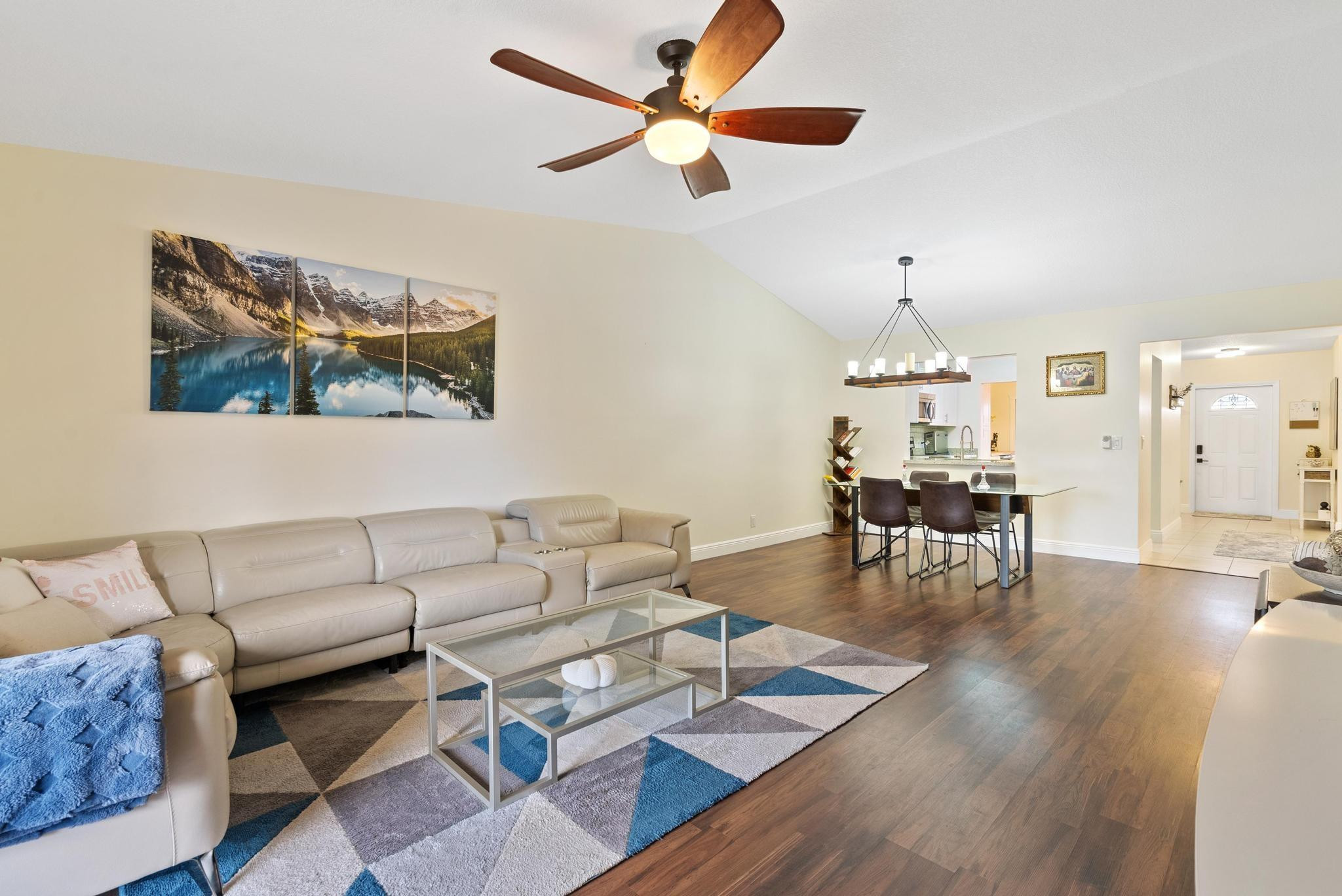 6734 Bridlewood Ct 6734