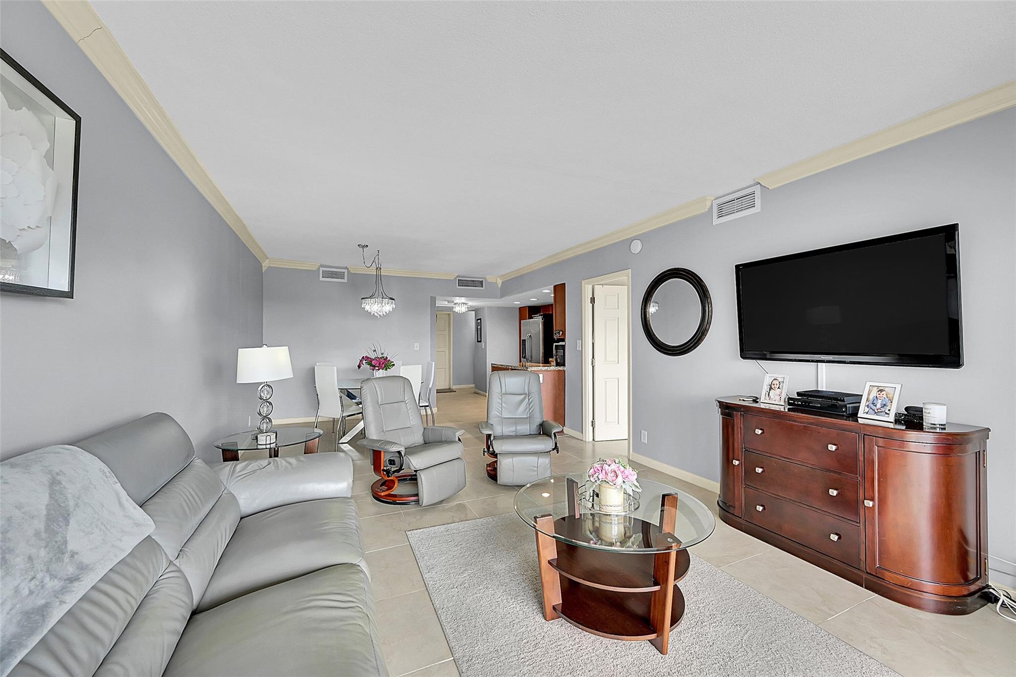 3100 N Palm Aire Dr 606