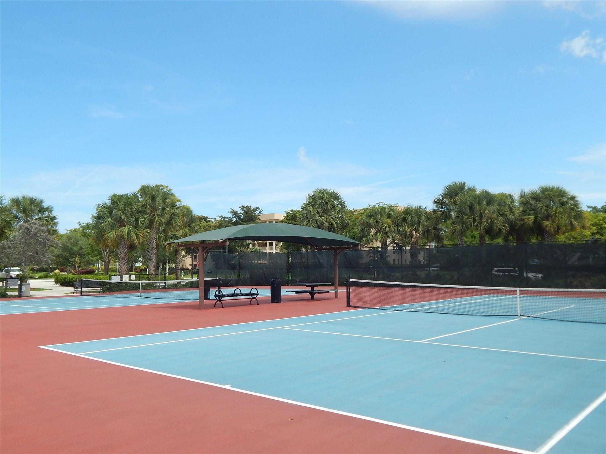 3100 N Palm Aire Dr 606