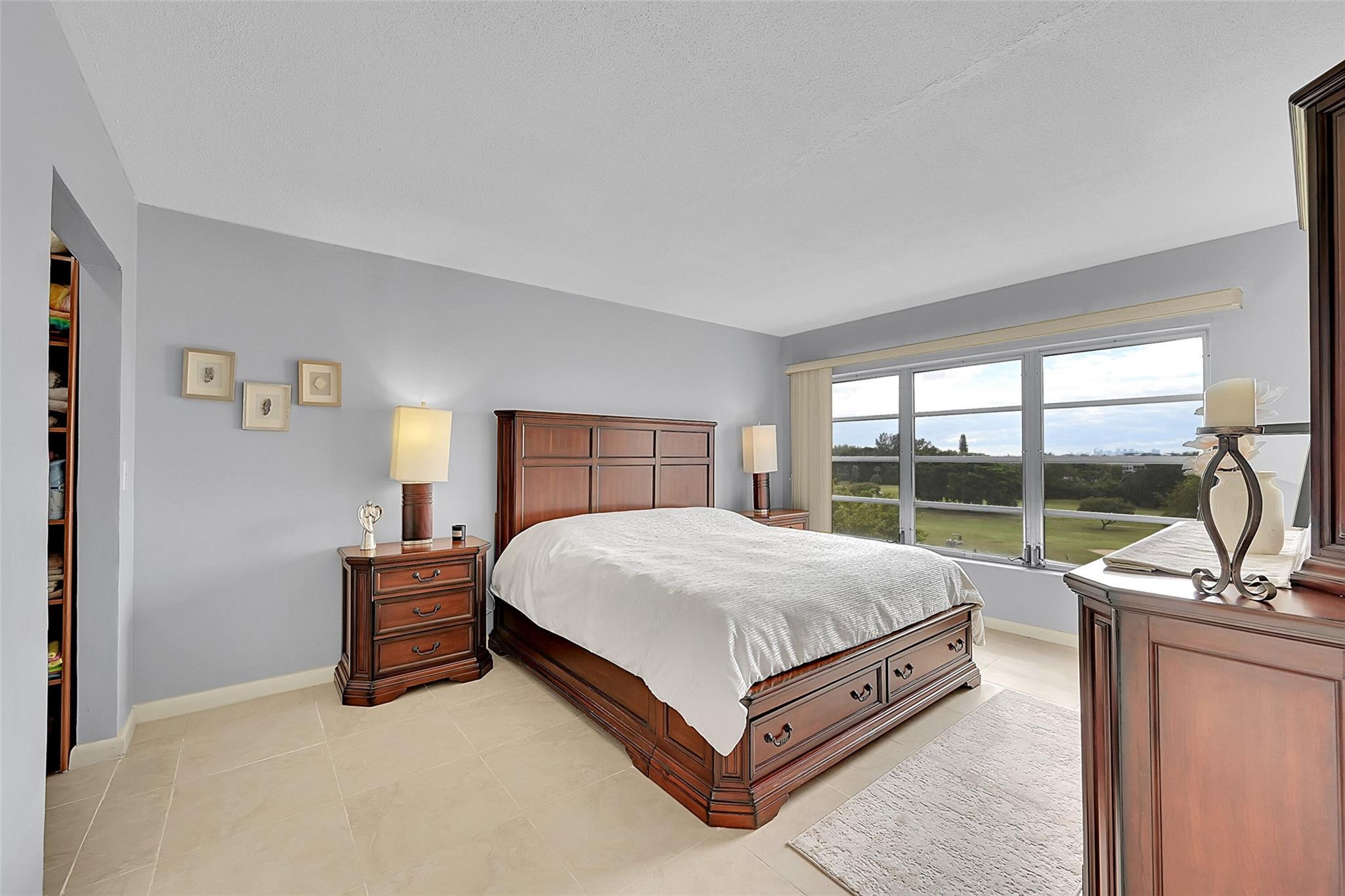 3100 N Palm Aire Dr 606