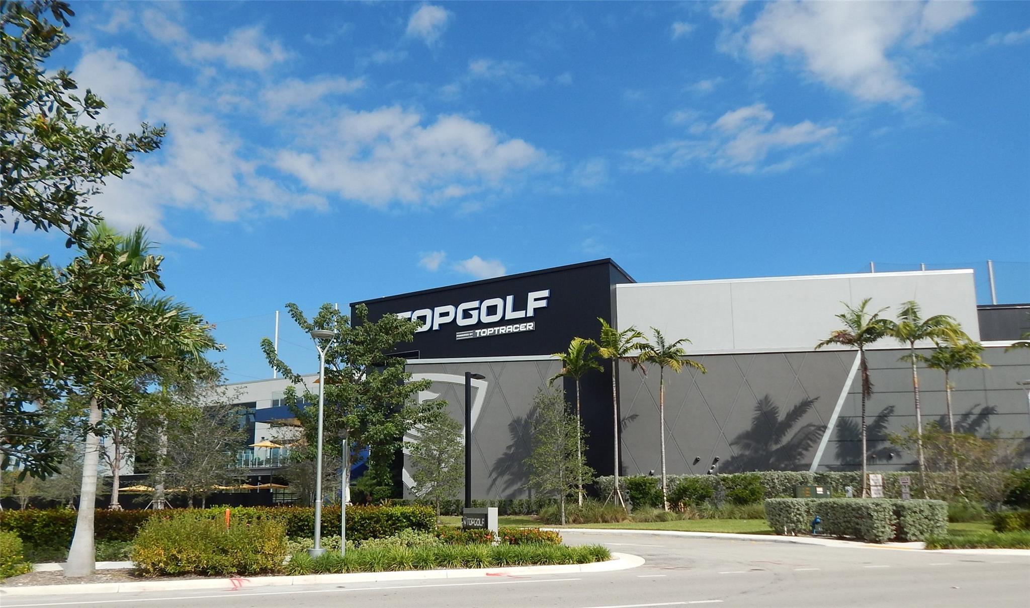 3100 N Palm Aire Dr 606