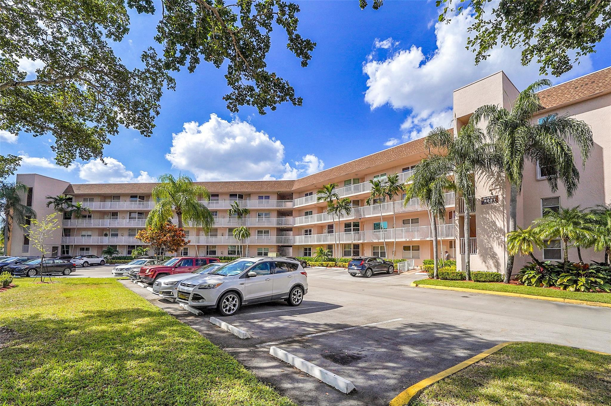 2521 NW 104th Ave 402