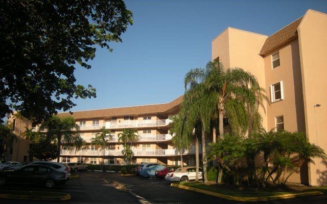 2521 NW 104th Ave 402