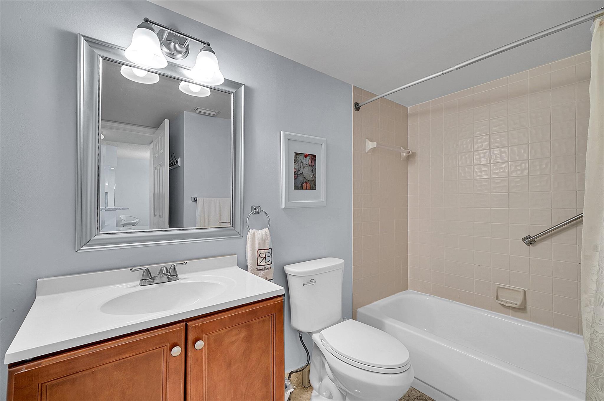 2521 NW 104th Ave 402