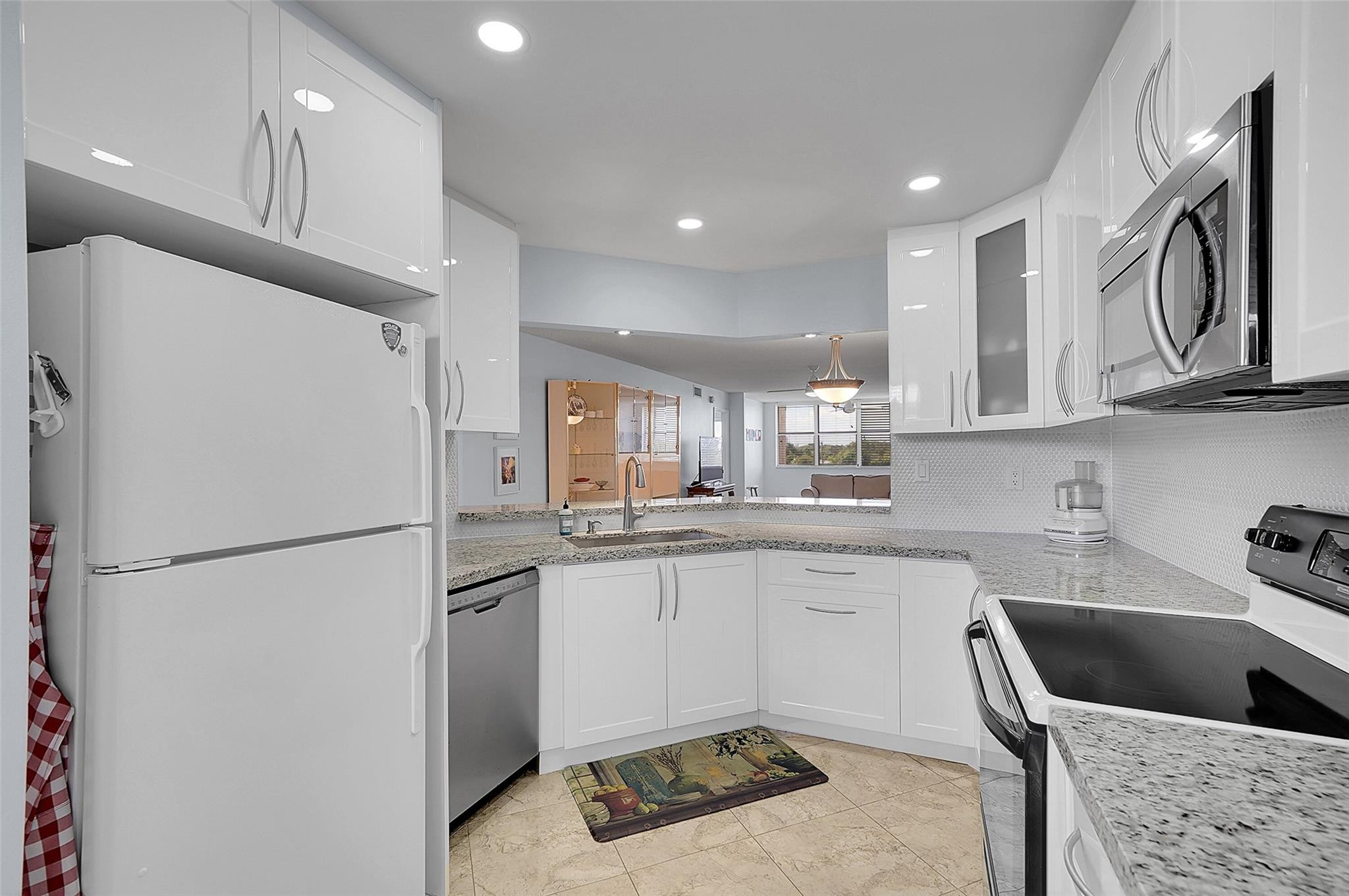 2521 NW 104th Ave 402