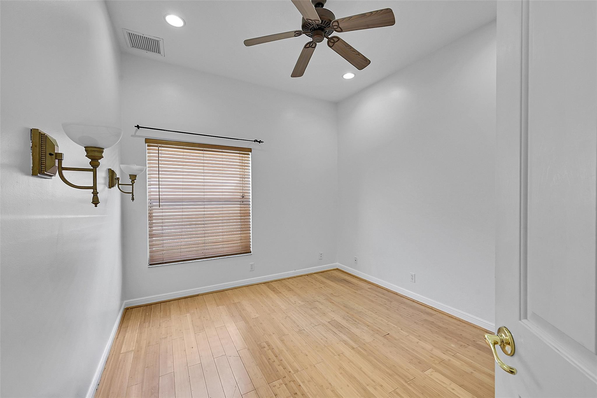 12459 NW 52nd Ct