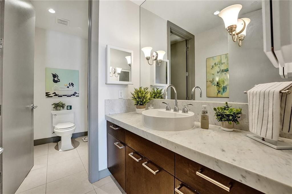 110 SE 2nd St 402