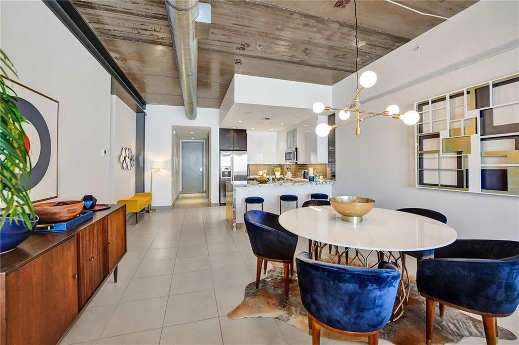110 SE 2nd St 402