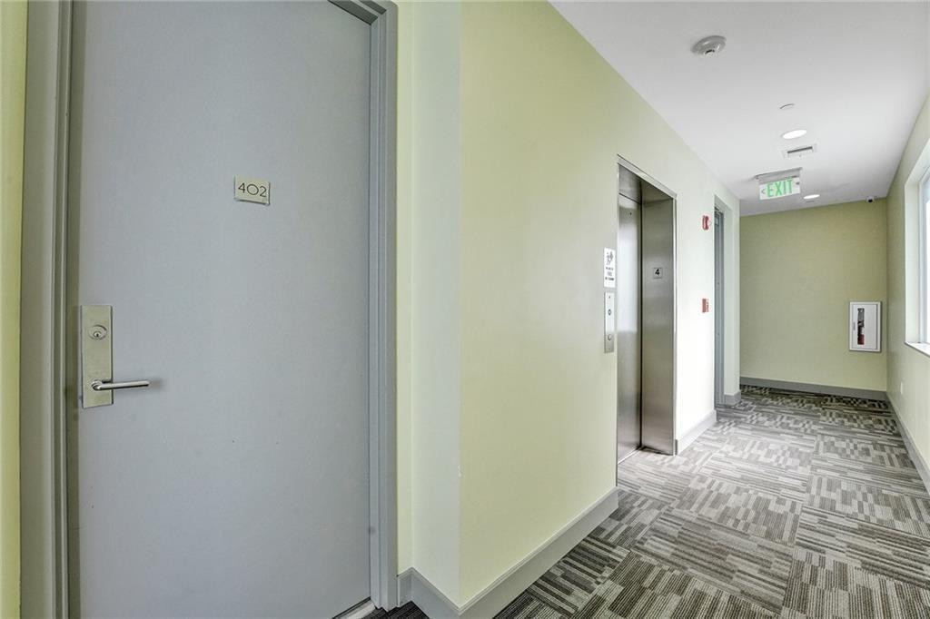 110 SE 2nd St 402