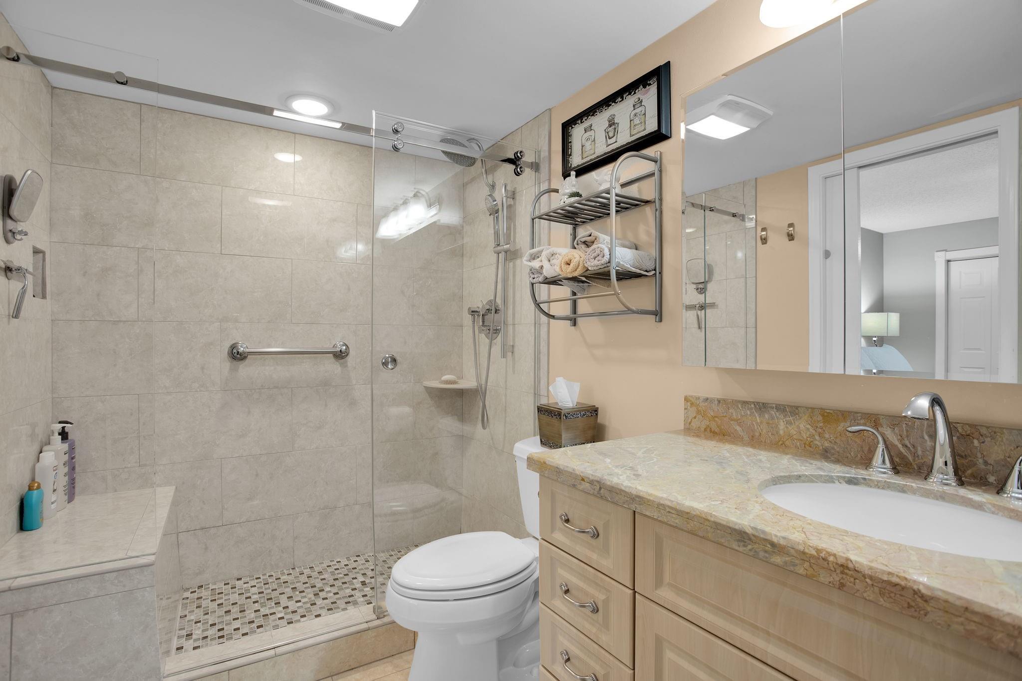 3001 Portofino Isle L1