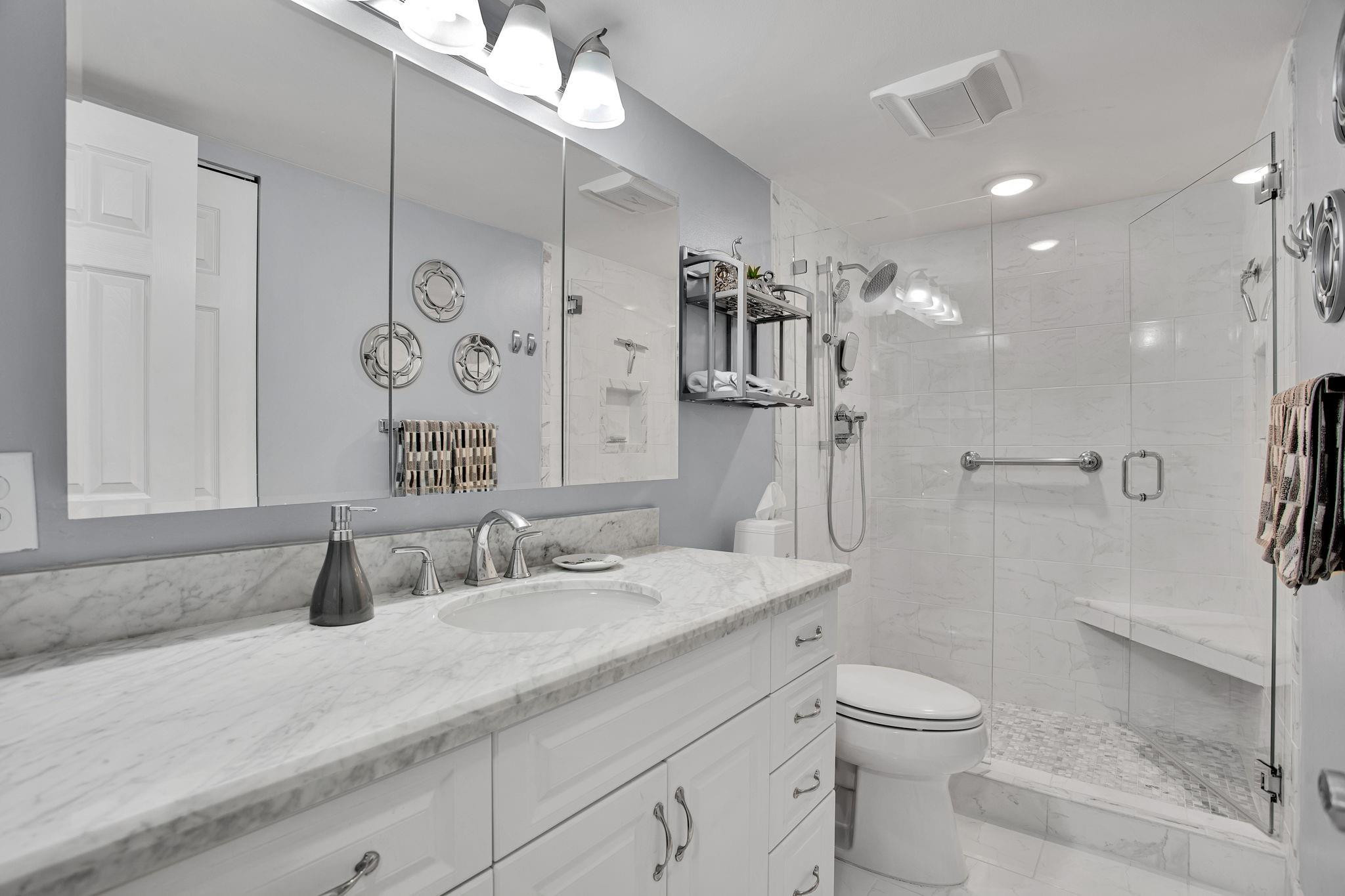 3001 Portofino Isle L1