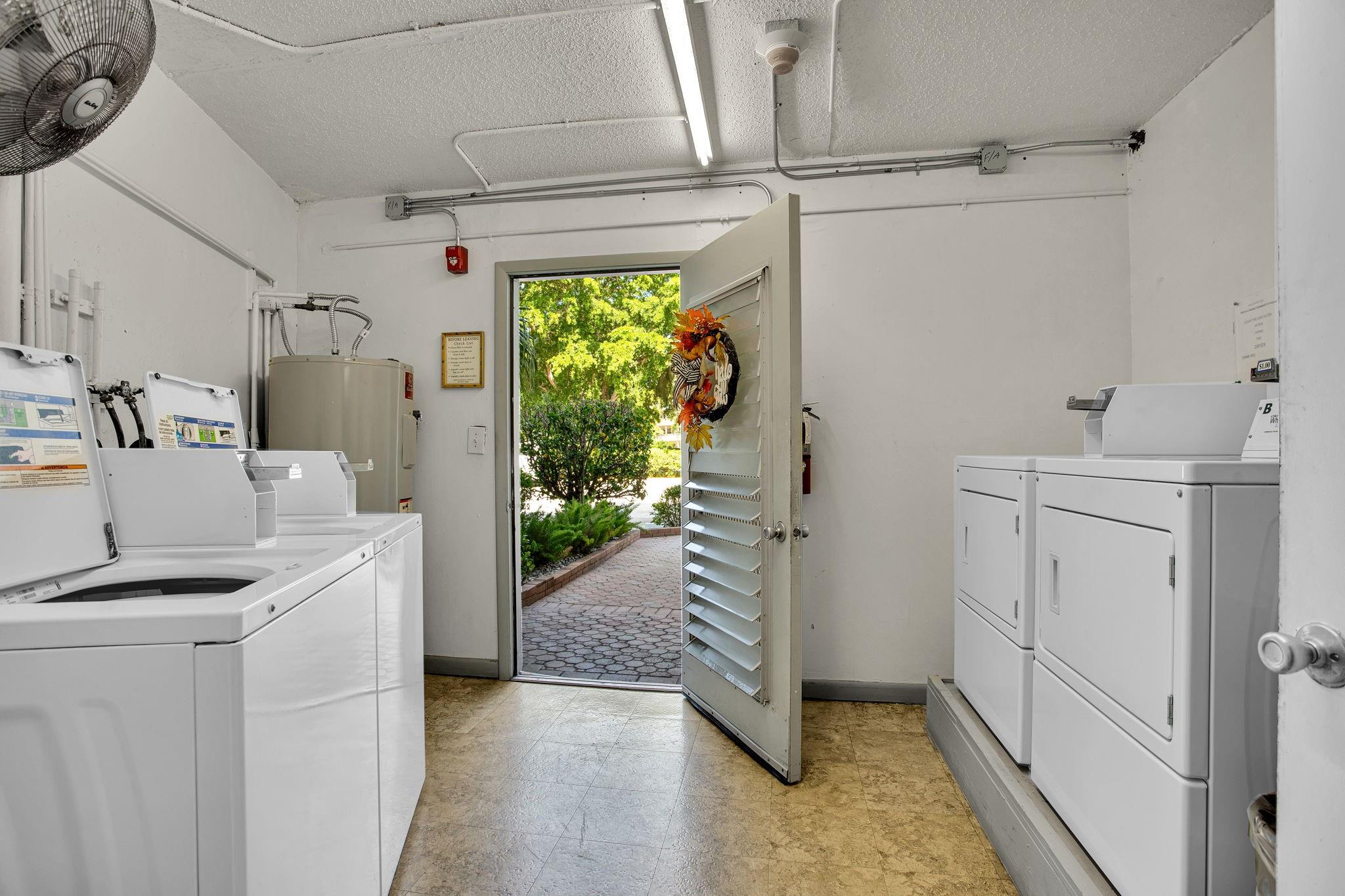 3001 Portofino Isle L1