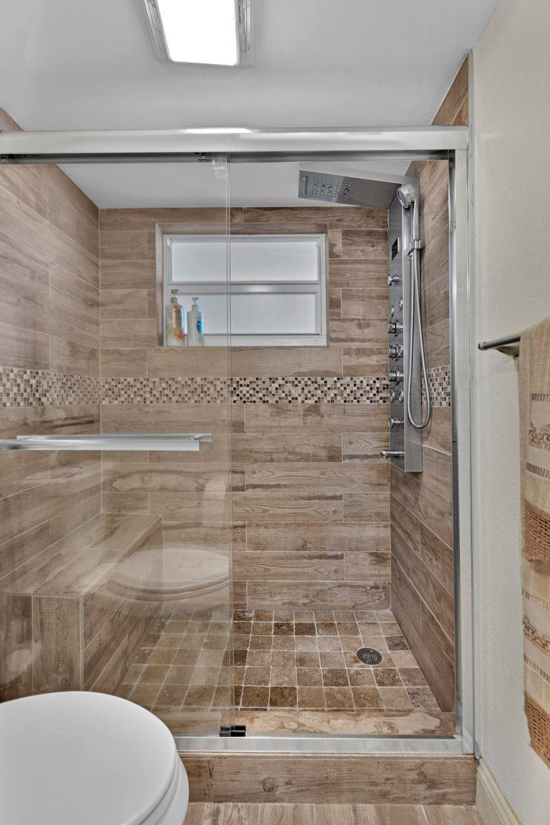 6850 Royal Palm Blvd 106 G