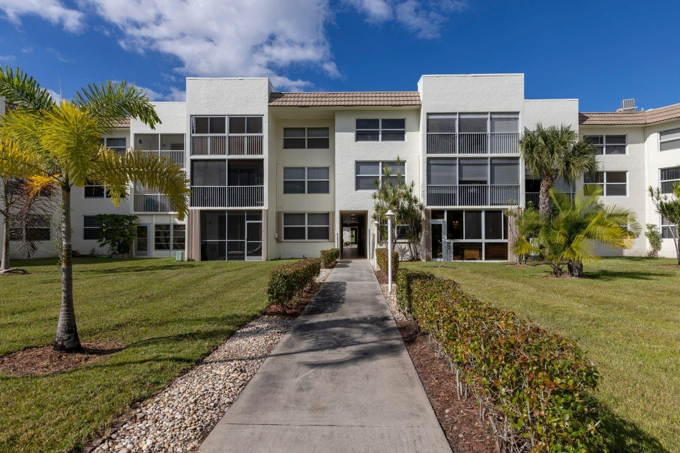 6850 Royal Palm Blvd 106 G
