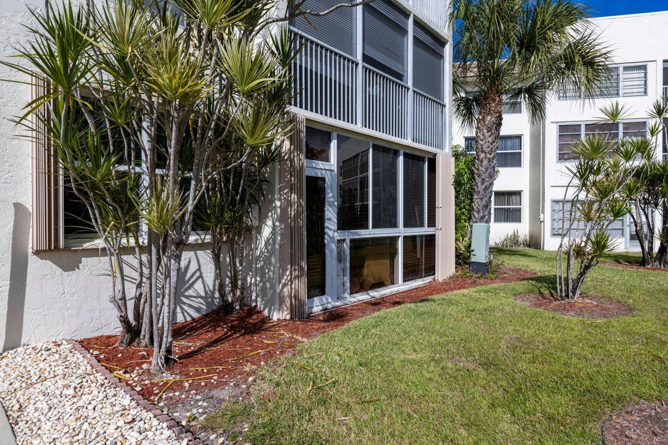 6850 Royal Palm Blvd 106 G