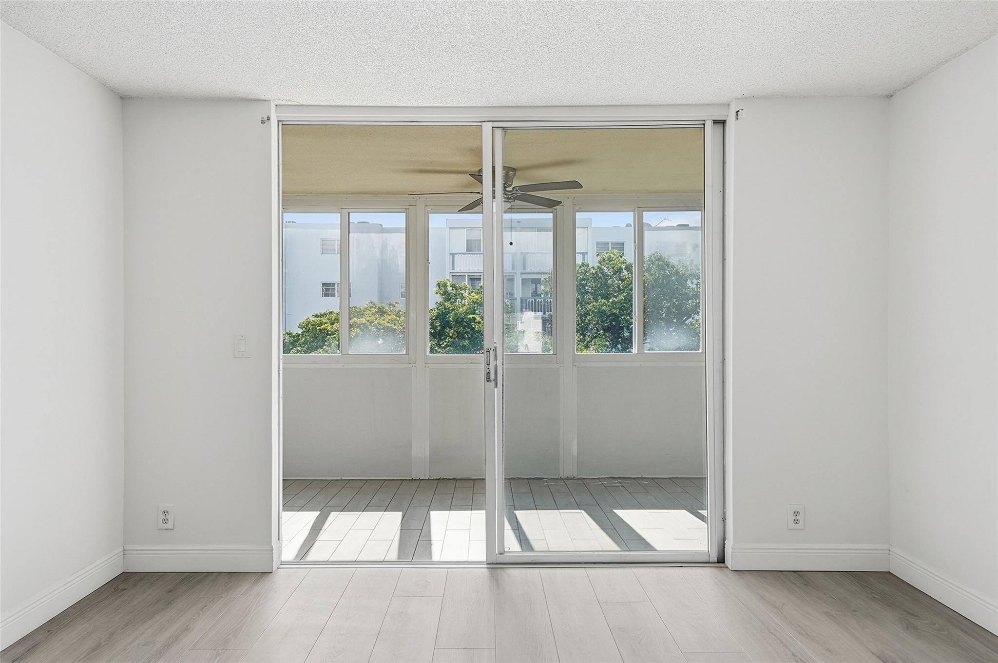 320 NE 12th Ave 503