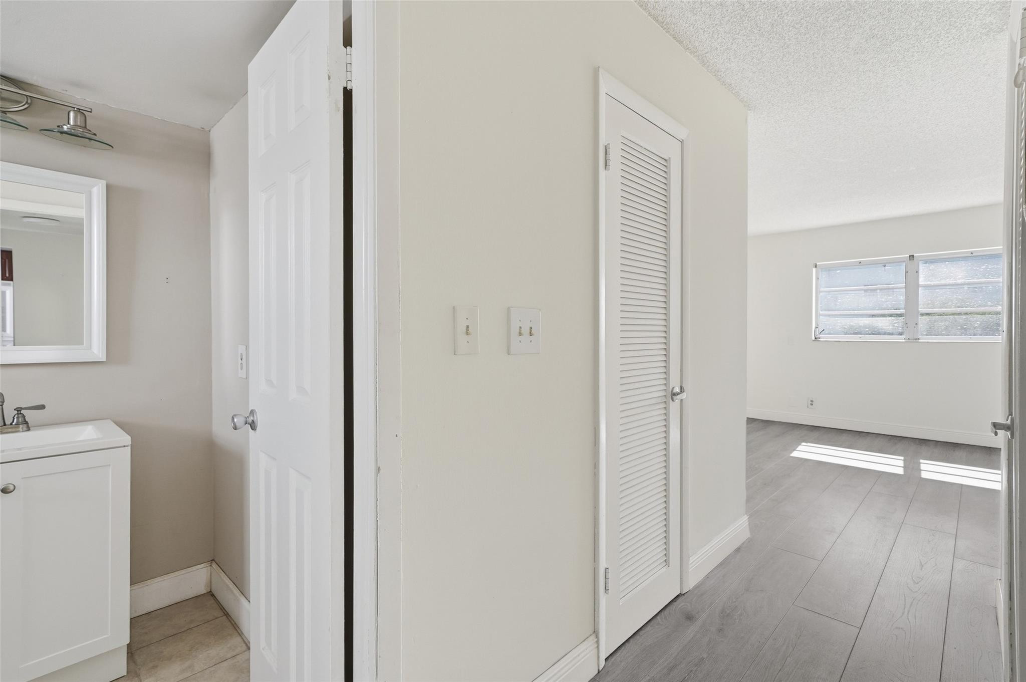 320 NE 12th Ave 503