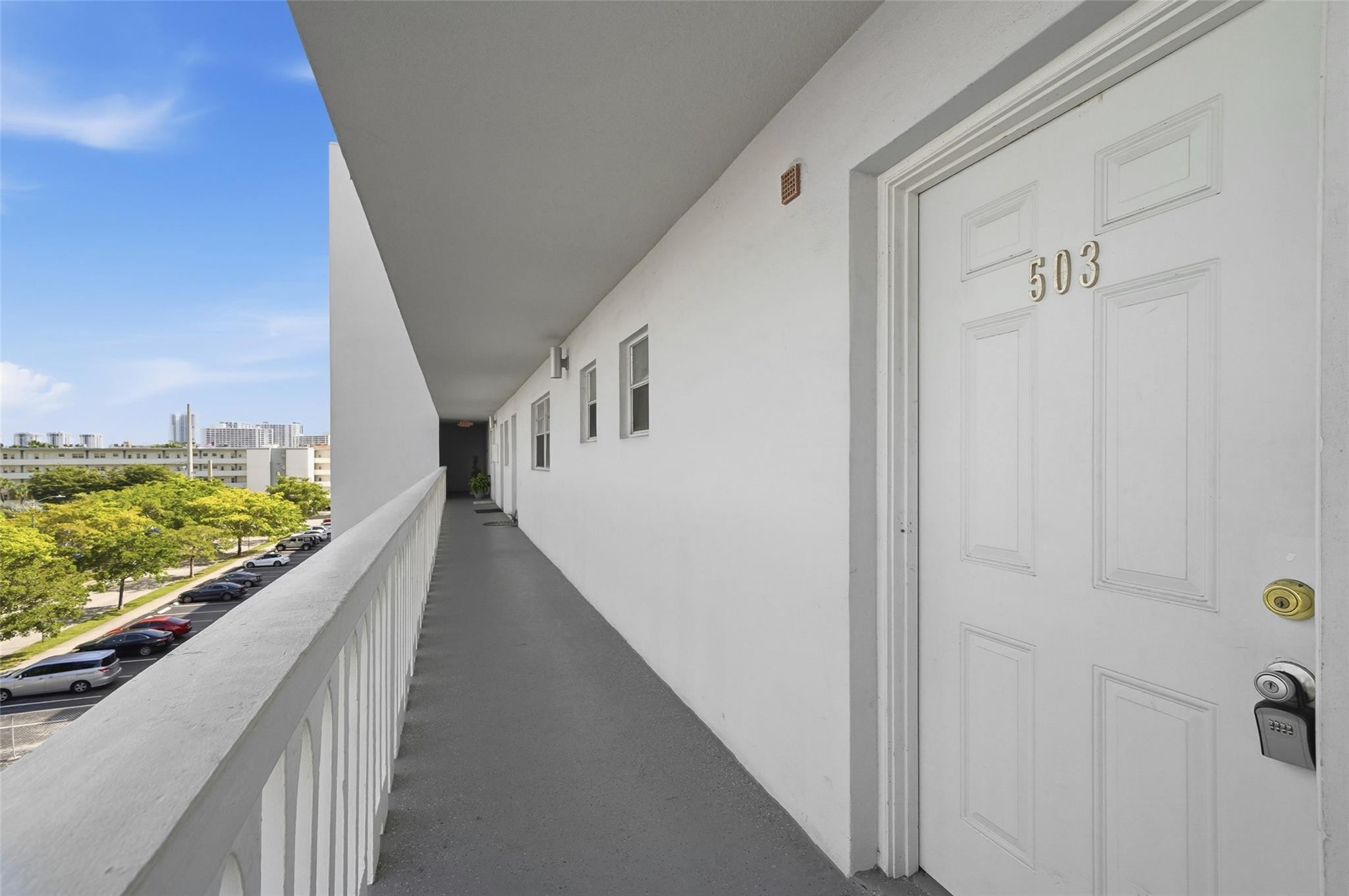 320 NE 12th Ave 503