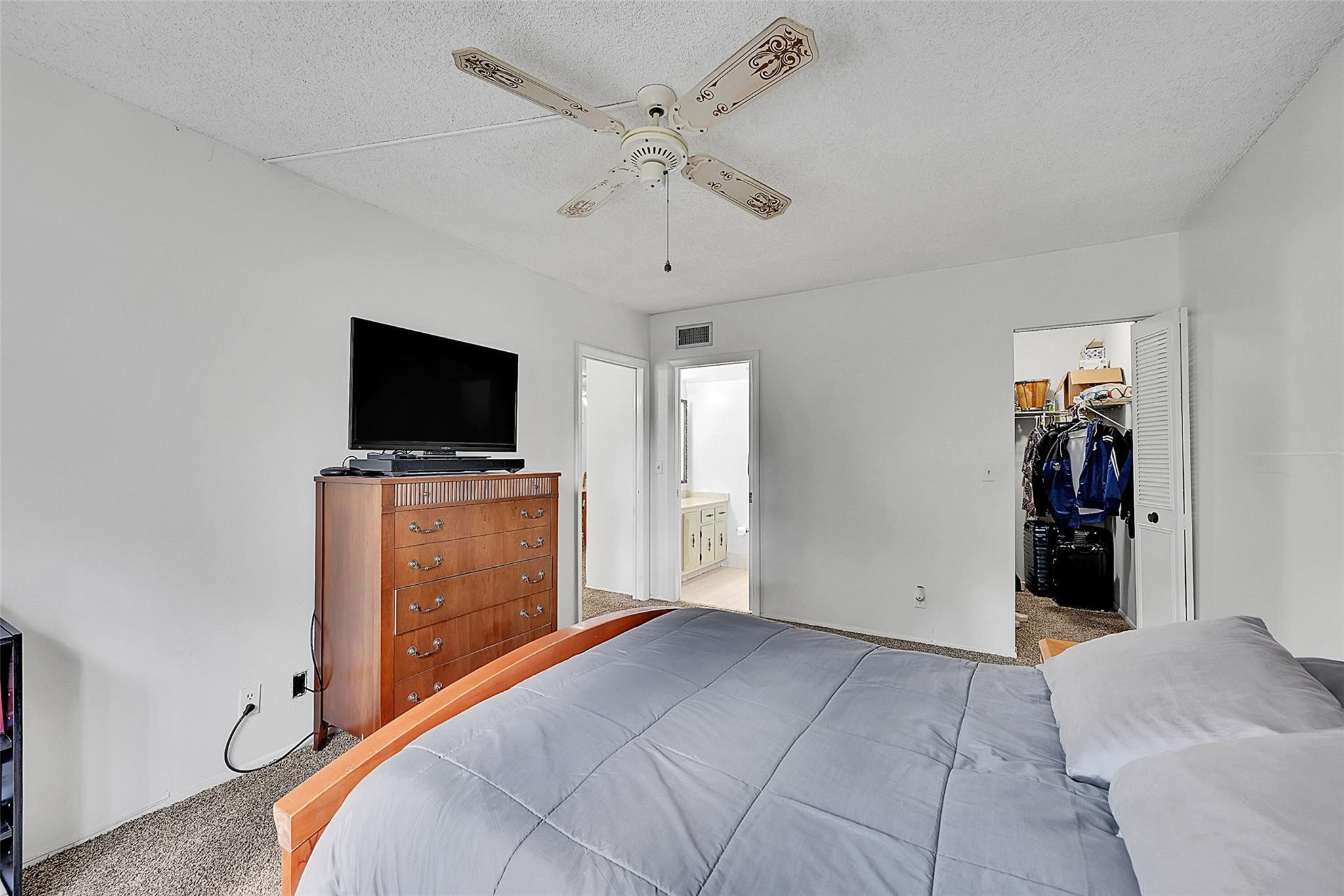 2340 SW 22nd Ave 303