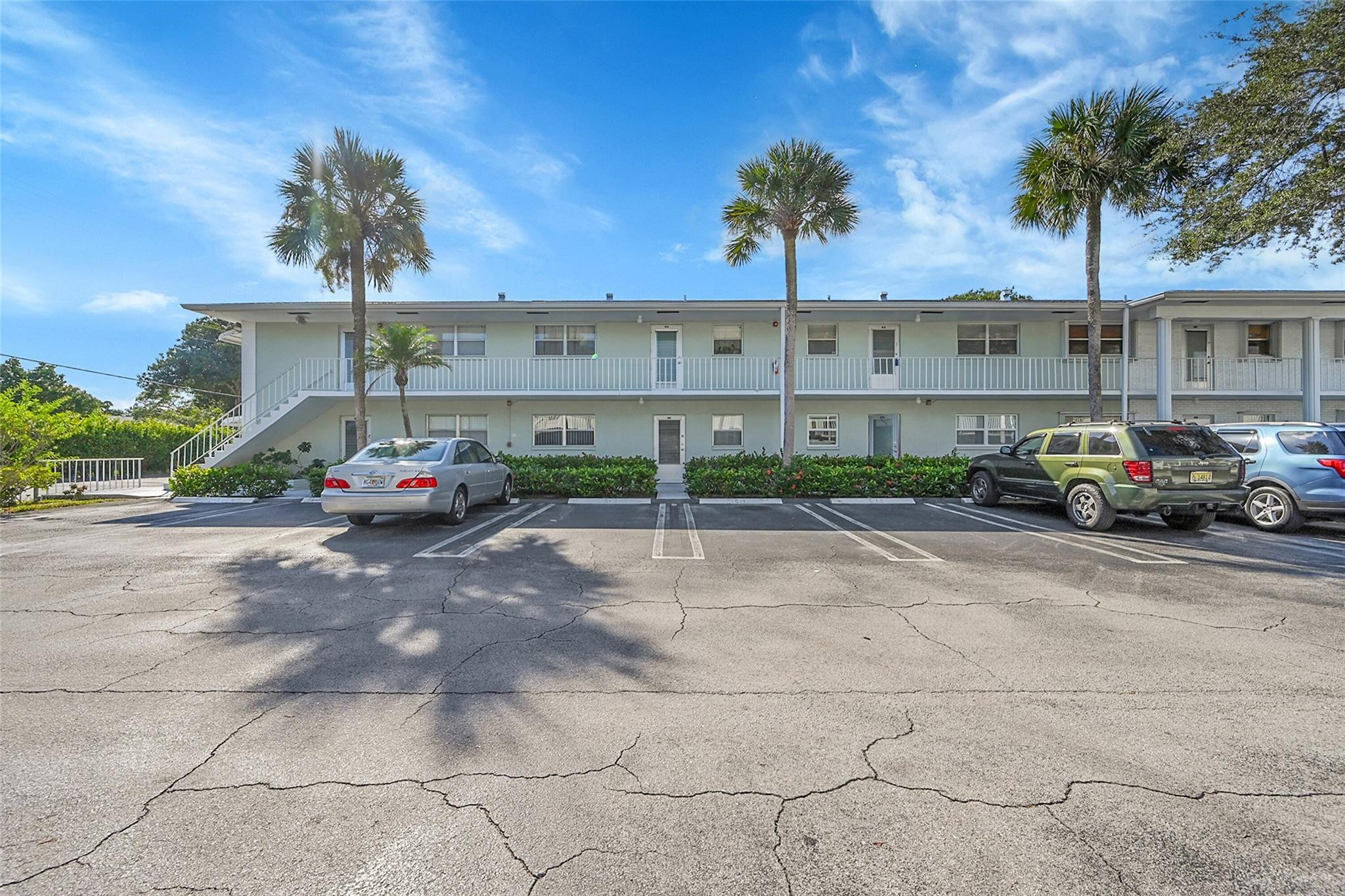2340 SW 22nd Ave 303