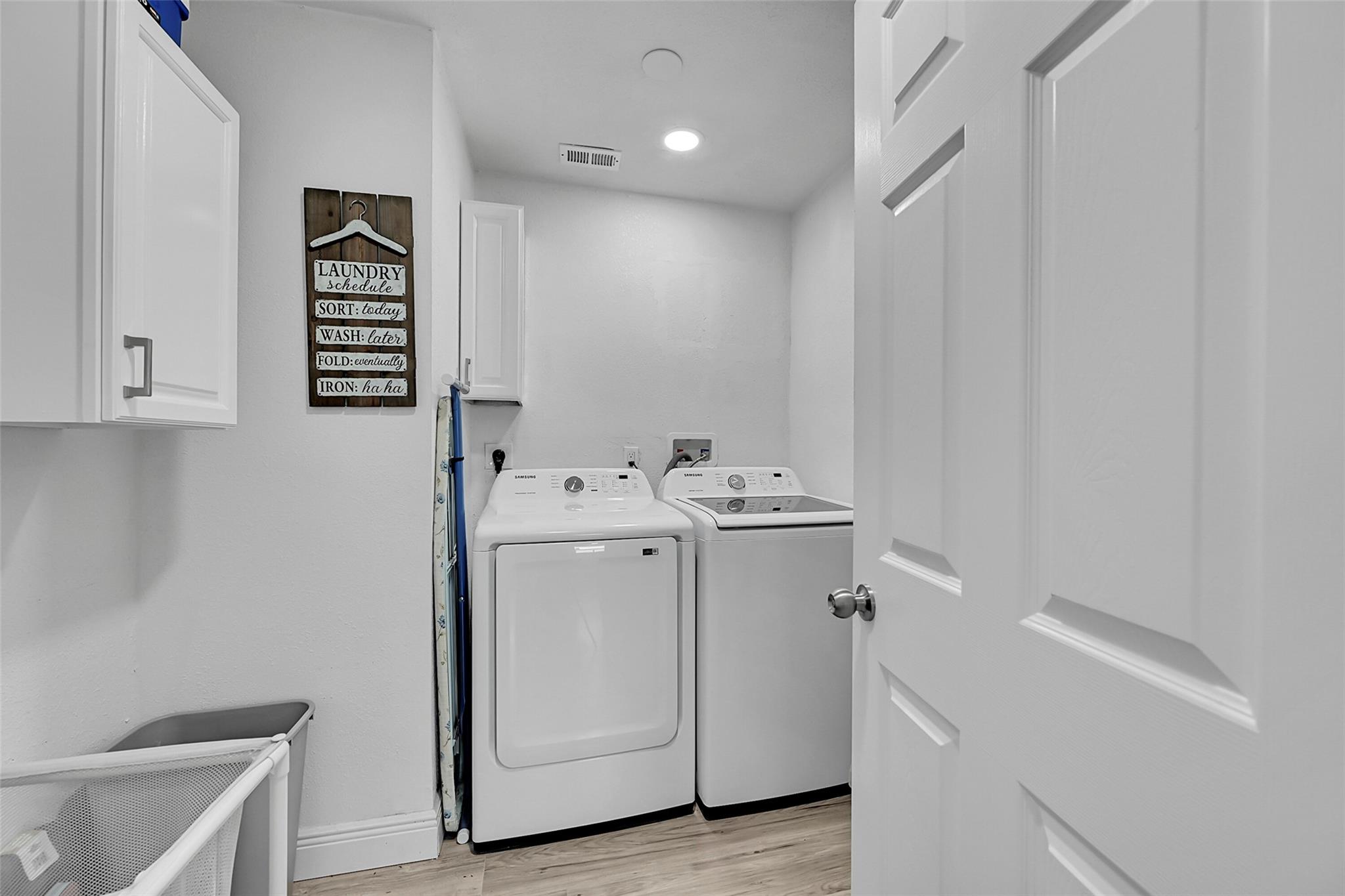 5940 NW 41st Terrace