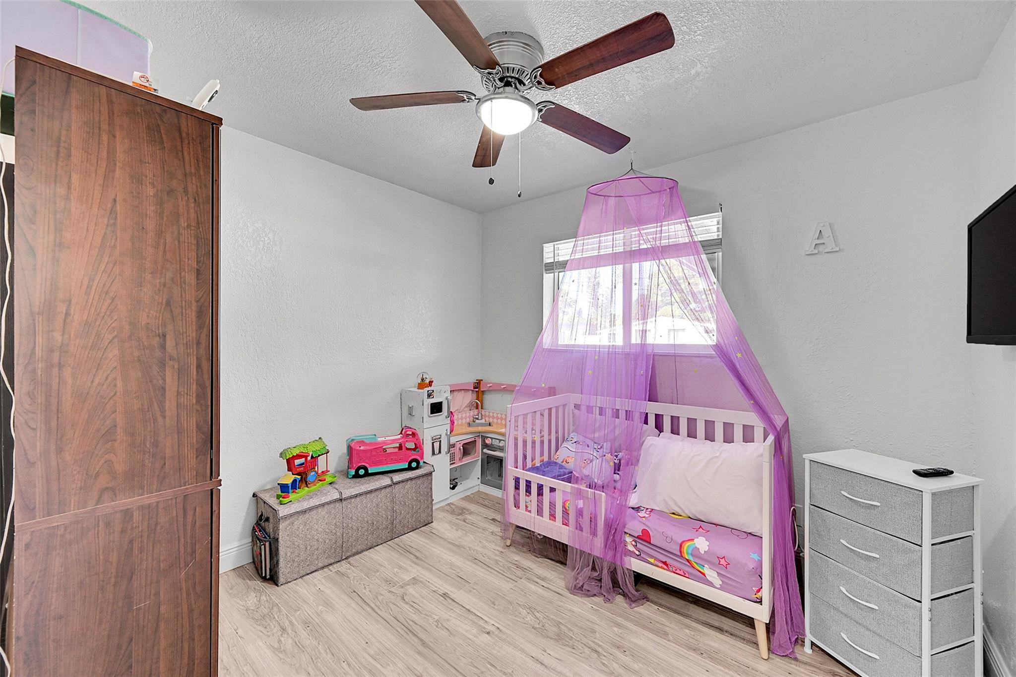 5940 NW 41st Terrace