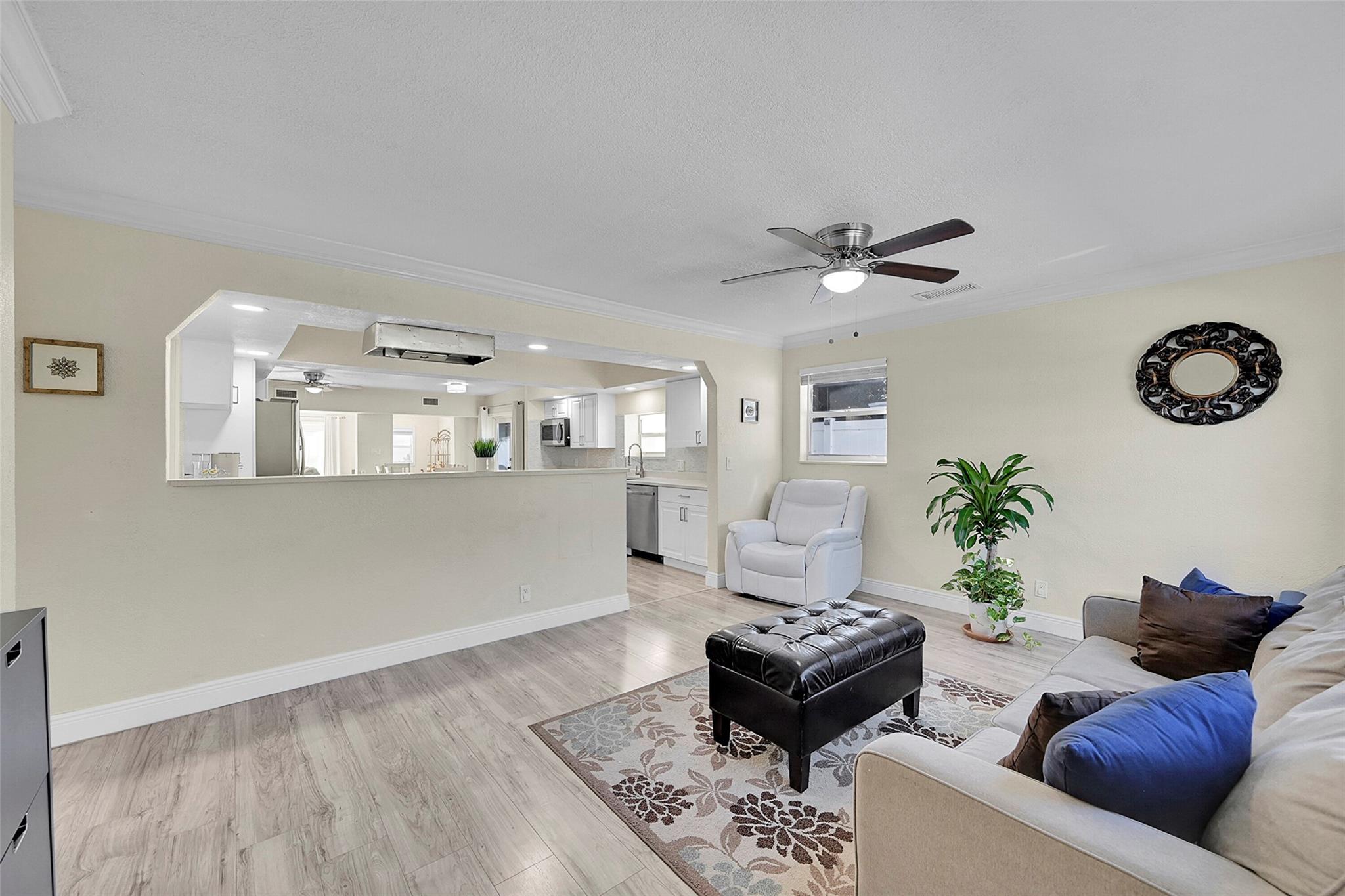 5940 NW 41st Terrace