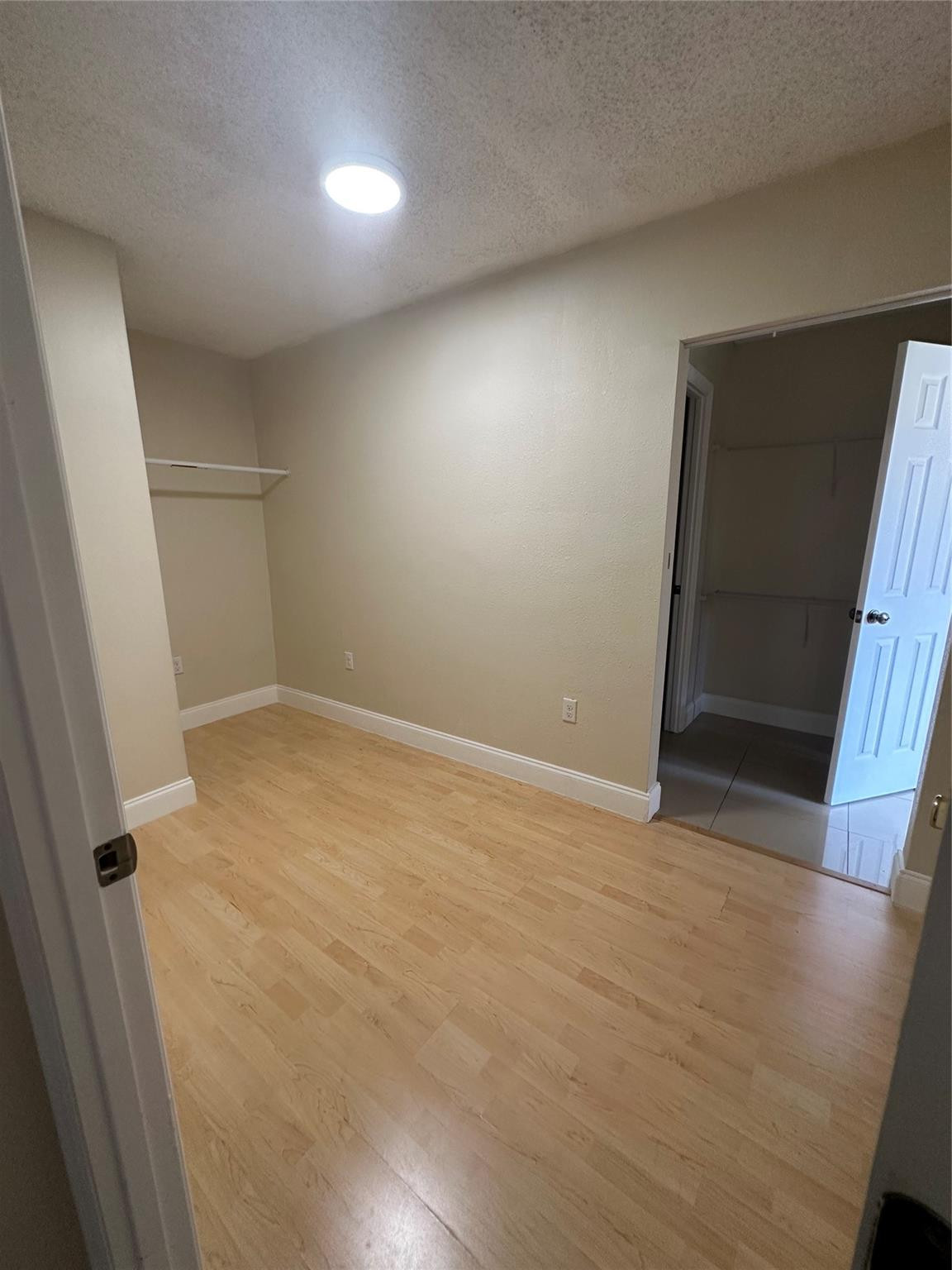 17911 NW 68 ave M209