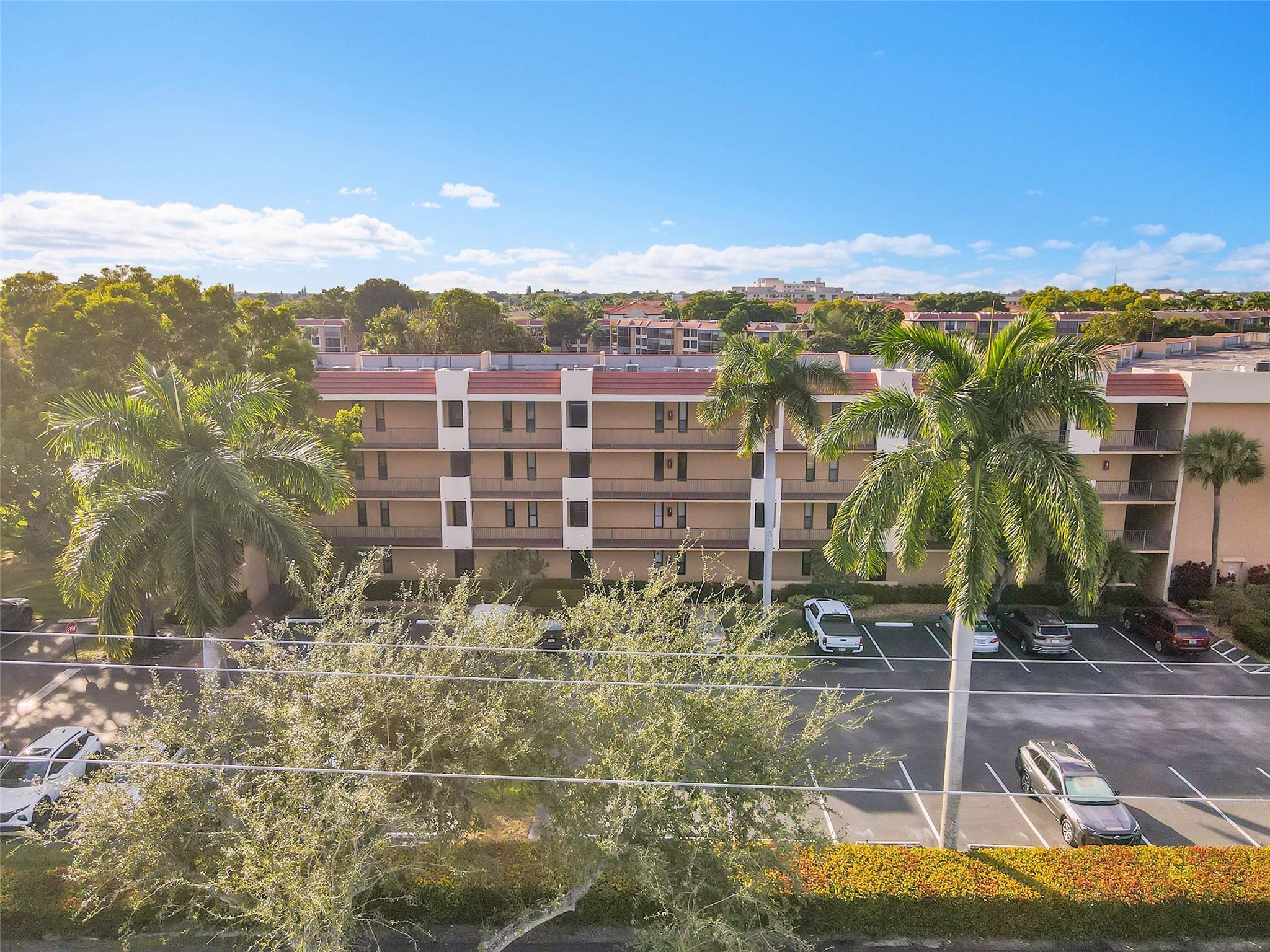 6008 Coral Lake Dr 108