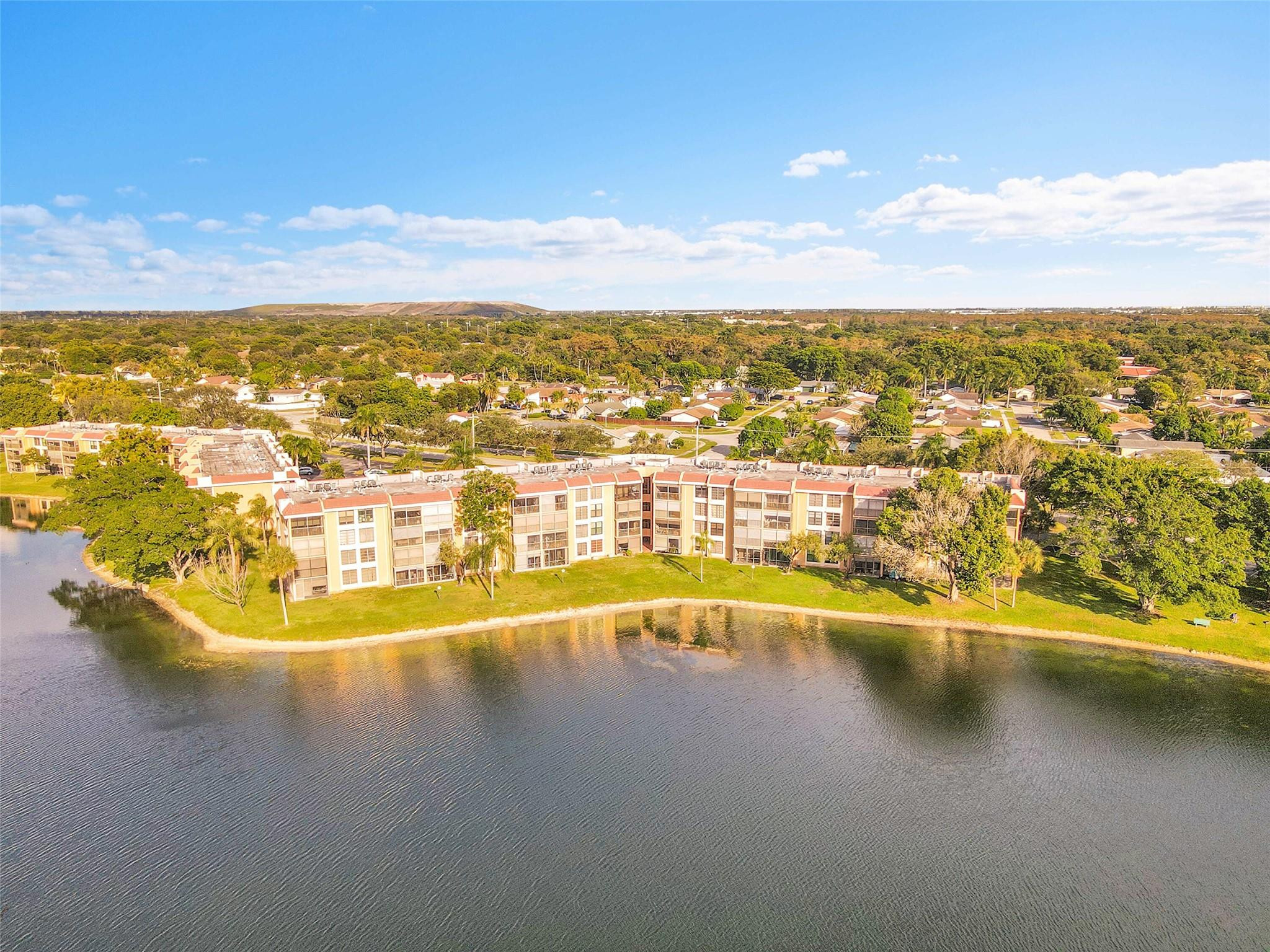 6008 Coral Lake Dr 108