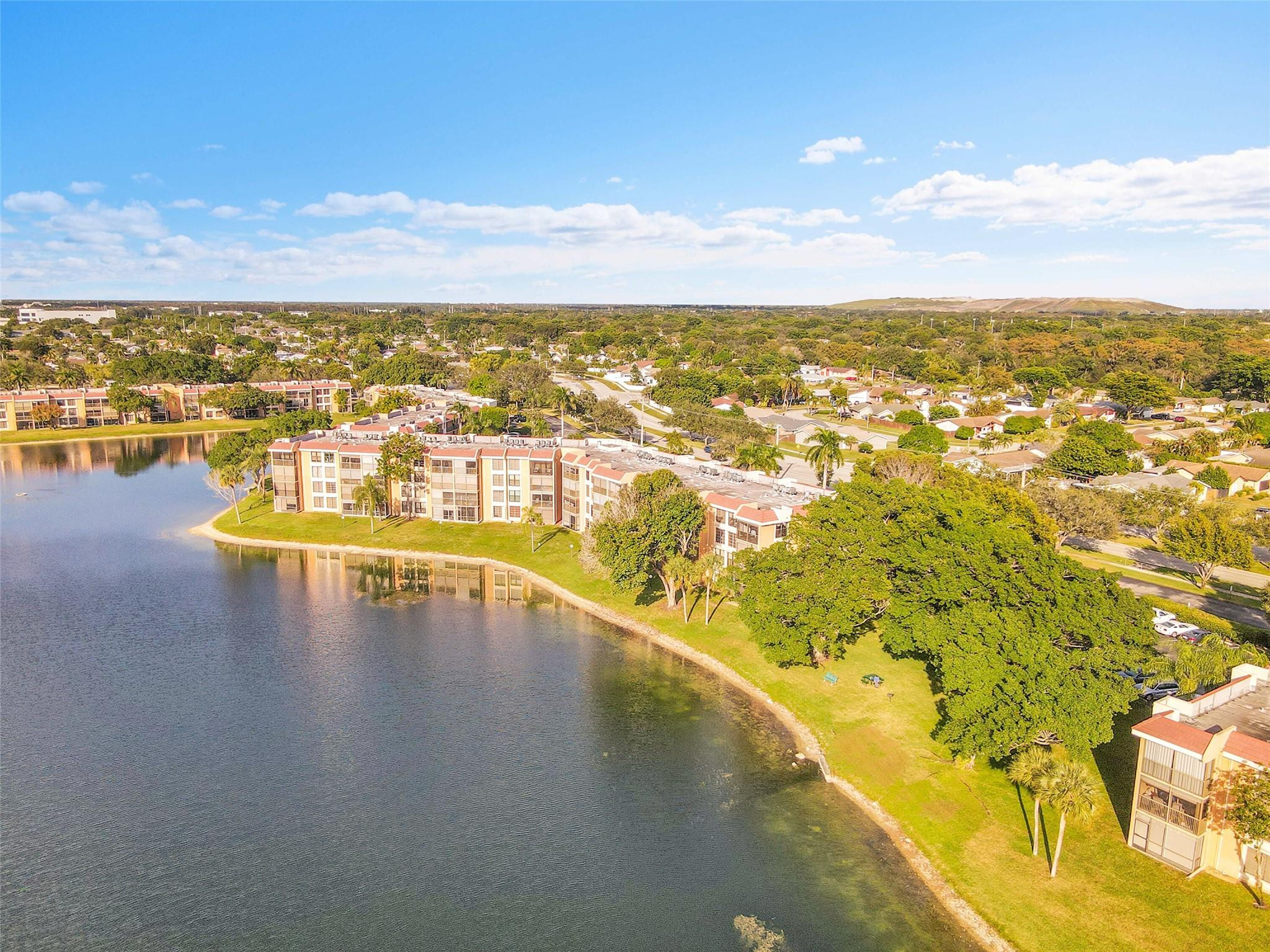 6008 Coral Lake Dr 108