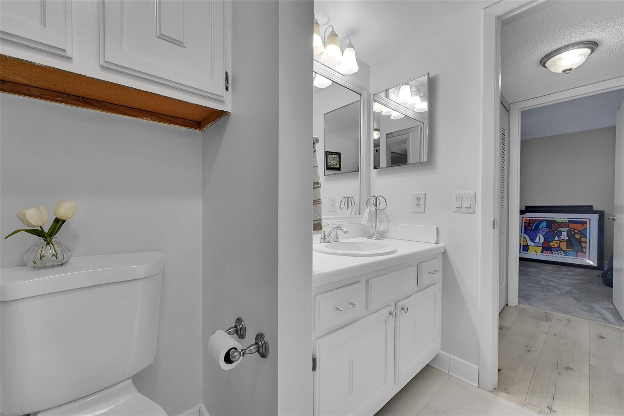 6008 Coral Lake Dr 108